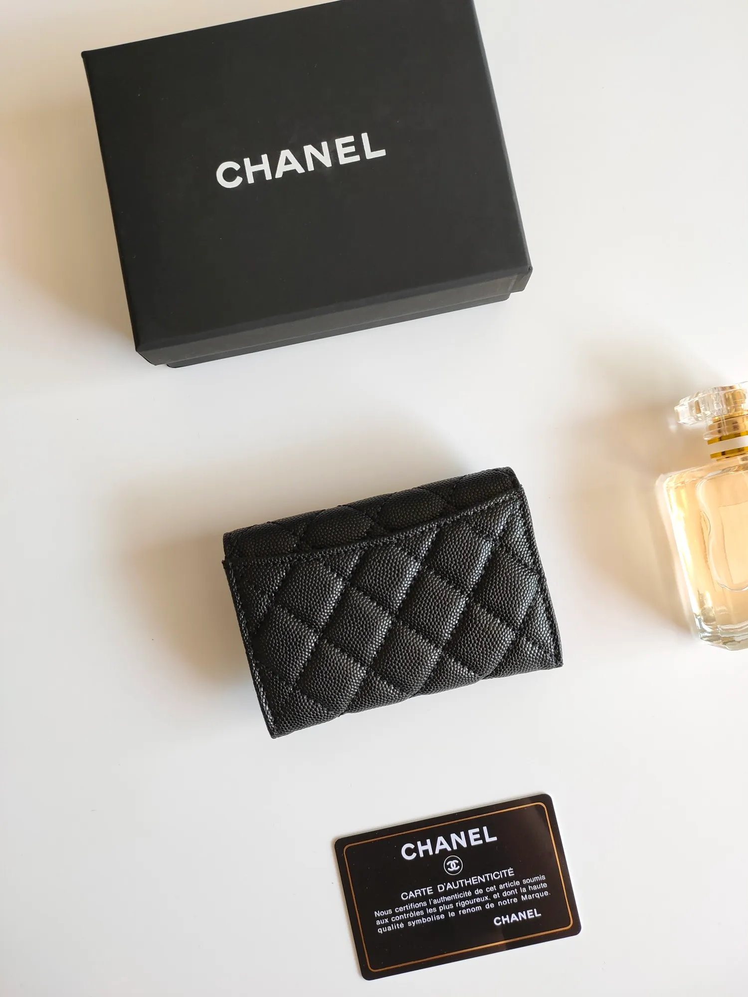 ￥130 CHANEL Chanel classic flap card holder. Imported sheepskin and caviar cowhide, card holder and coin purse integrated, with slip pocket on the back, model number: AP448, size: 7.5 × 11.3 × 2.1 cm