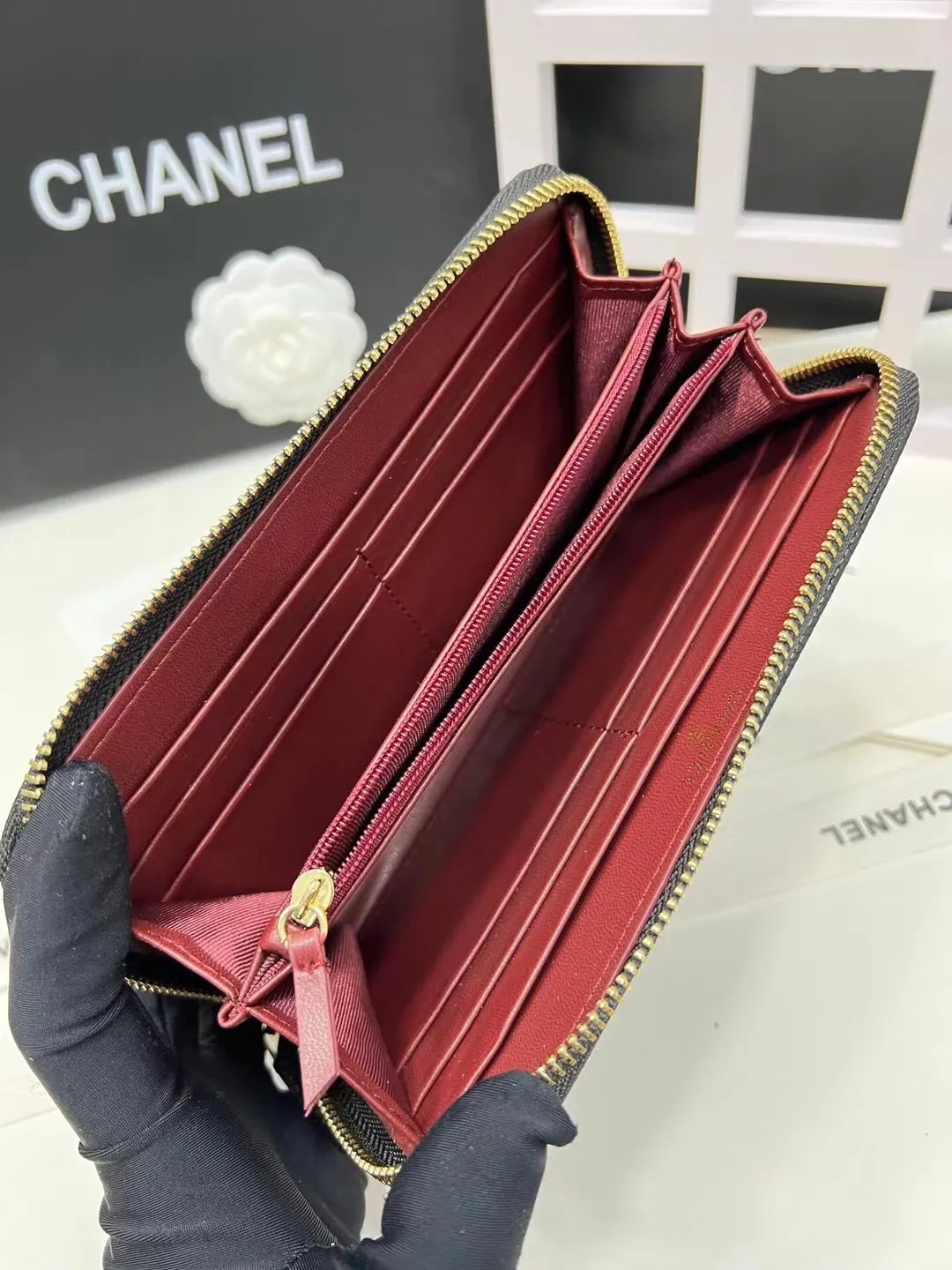 Upgraded version💋leboy series small grain ball grain cowhide vs sheepskin🍃gold and silver buckle.Chanel 🆕new color snap button 20% off long wallet, [satisfied][satisfied] original order quality exquisite lock buckle, exquisite stitching workmanship 8 card slots with the latest packaging 80286🍃Size: 19cm💰180