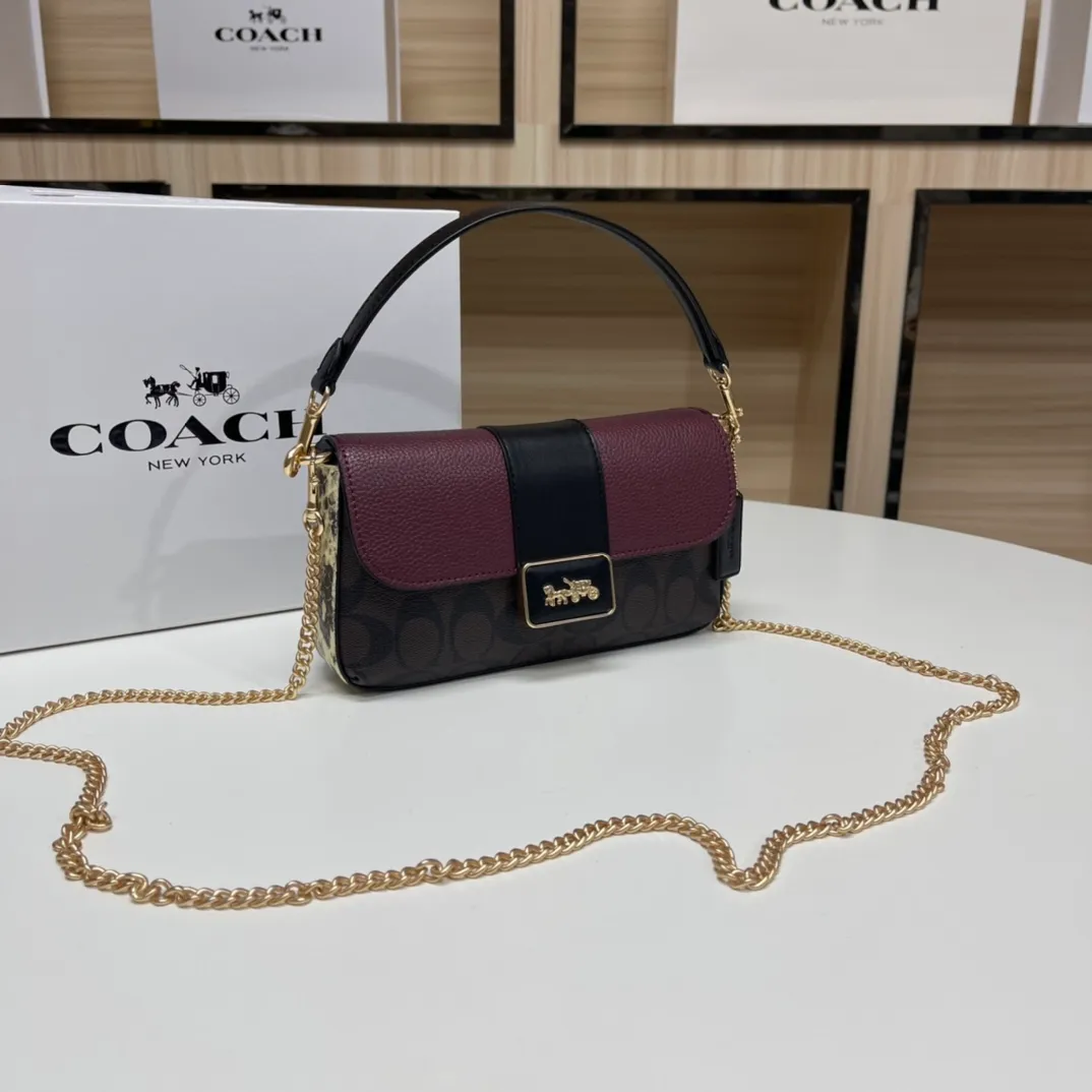 Batch 420💰COACH Classic Outlet New GRACE flip shoulder crossbody bag for women, model CC033. Size: 22X12.5X5.5