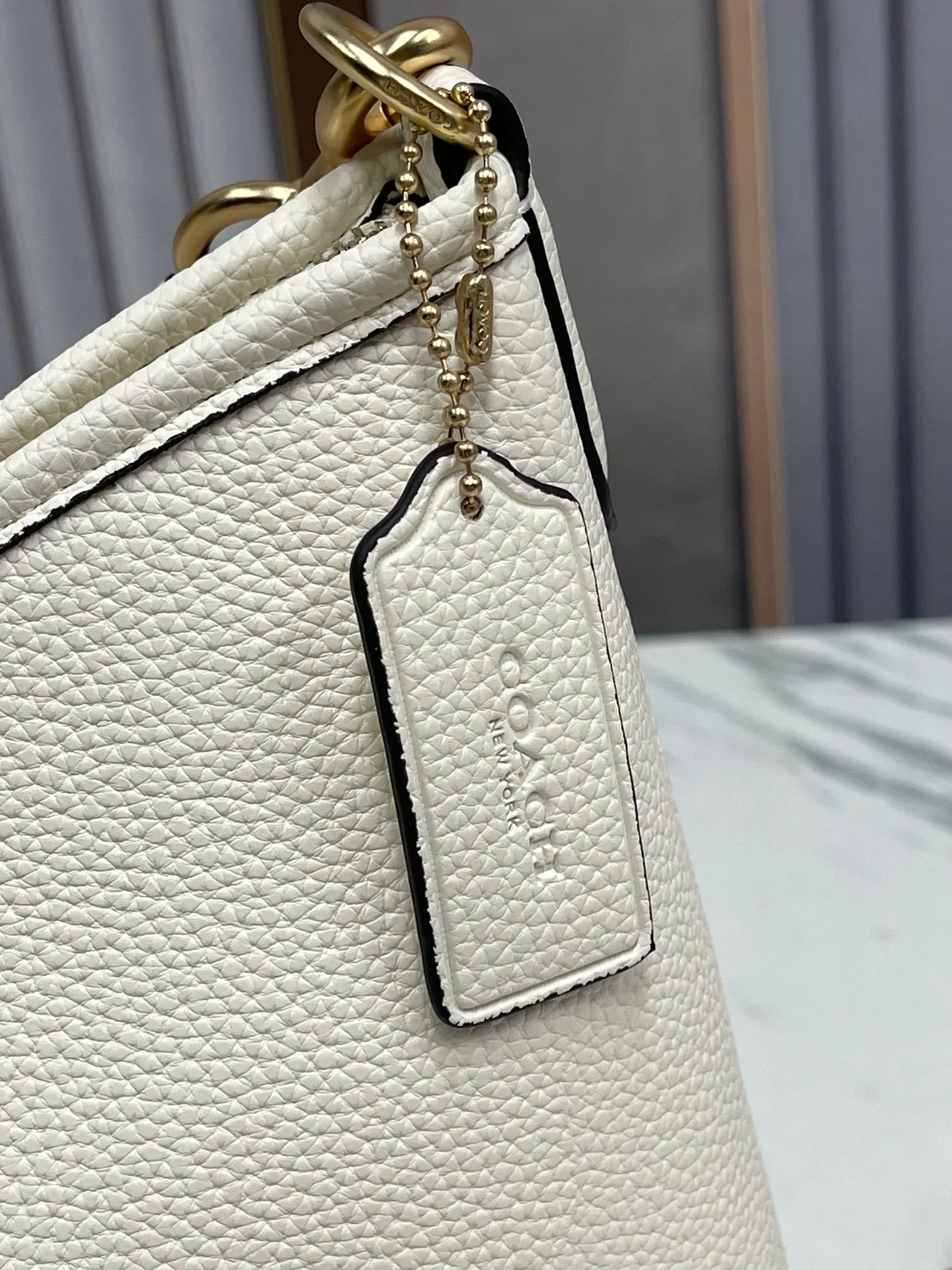 Top original order, batch 420💰Koujia counter synchronization. New underarm bag Laurela single shoulder crossbody portable hobo bag Style number: CR149 Size: 28-18-11cm