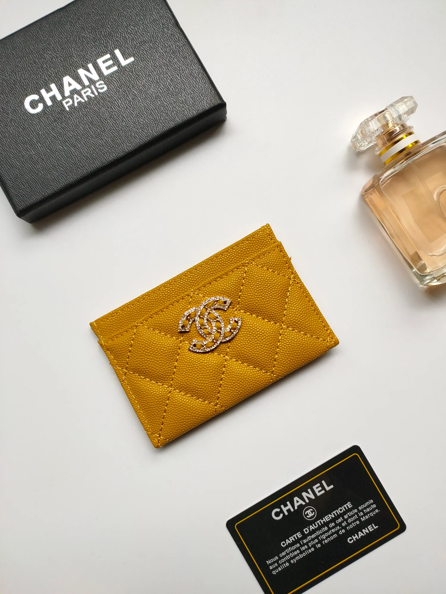 💰130 CHANEL Chanel counter new card holder👍Model number: AP5494 Size: 7.5 × 11.2 × 0.5 cm 😍😍Fine workmanship and high-end quality