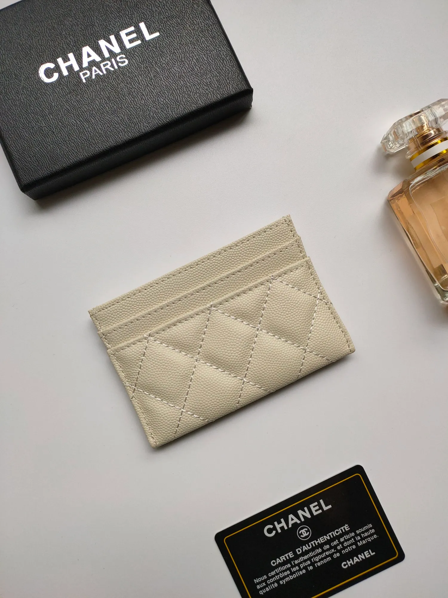 💰130 CHANEL Chanel counter new card holder👍Model number: AP5494 Size: 7.5 × 11.2 × 0.5 cm 😍😍Fine workmanship and high-end quality