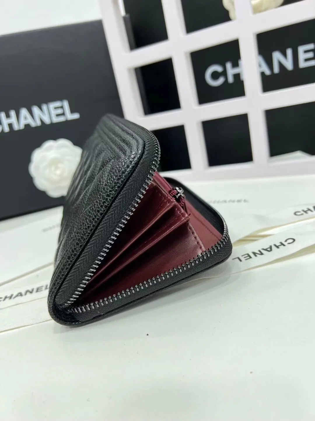 Upgraded version💋leboy series small grain ball grain cowhide vs sheepskin🍃gold and silver buckle.Chanel 🆕new color snap button 20% off long wallet, [satisfied][satisfied] original order quality exquisite lock buckle, exquisite stitching workmanship 8 card slots with the latest packaging 80286🍃Size: 19cm💰180