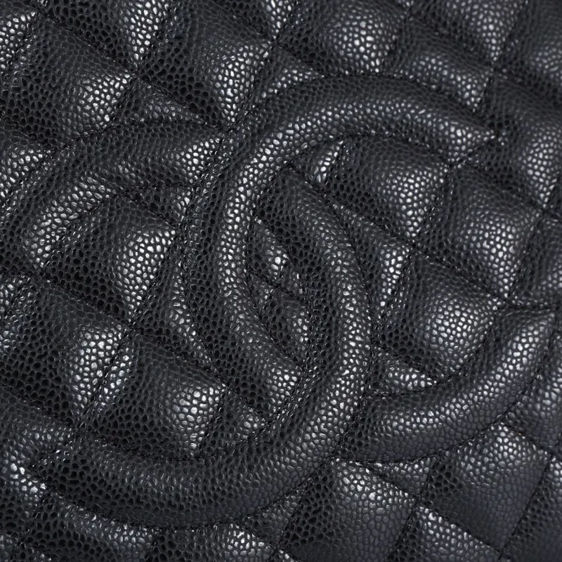 💰480￥Chanel👄👄gst Chanel Hampus Shopping Bag Original cowhide leather ball pattern imported from France👍👍Top-grade original hardware 💃💃Don’t pick anyone, anyone can carry it with style 💄💄It’s stylish when you carry it on your back Dimensions: 34.5x25.5x14 Style No.: 50995