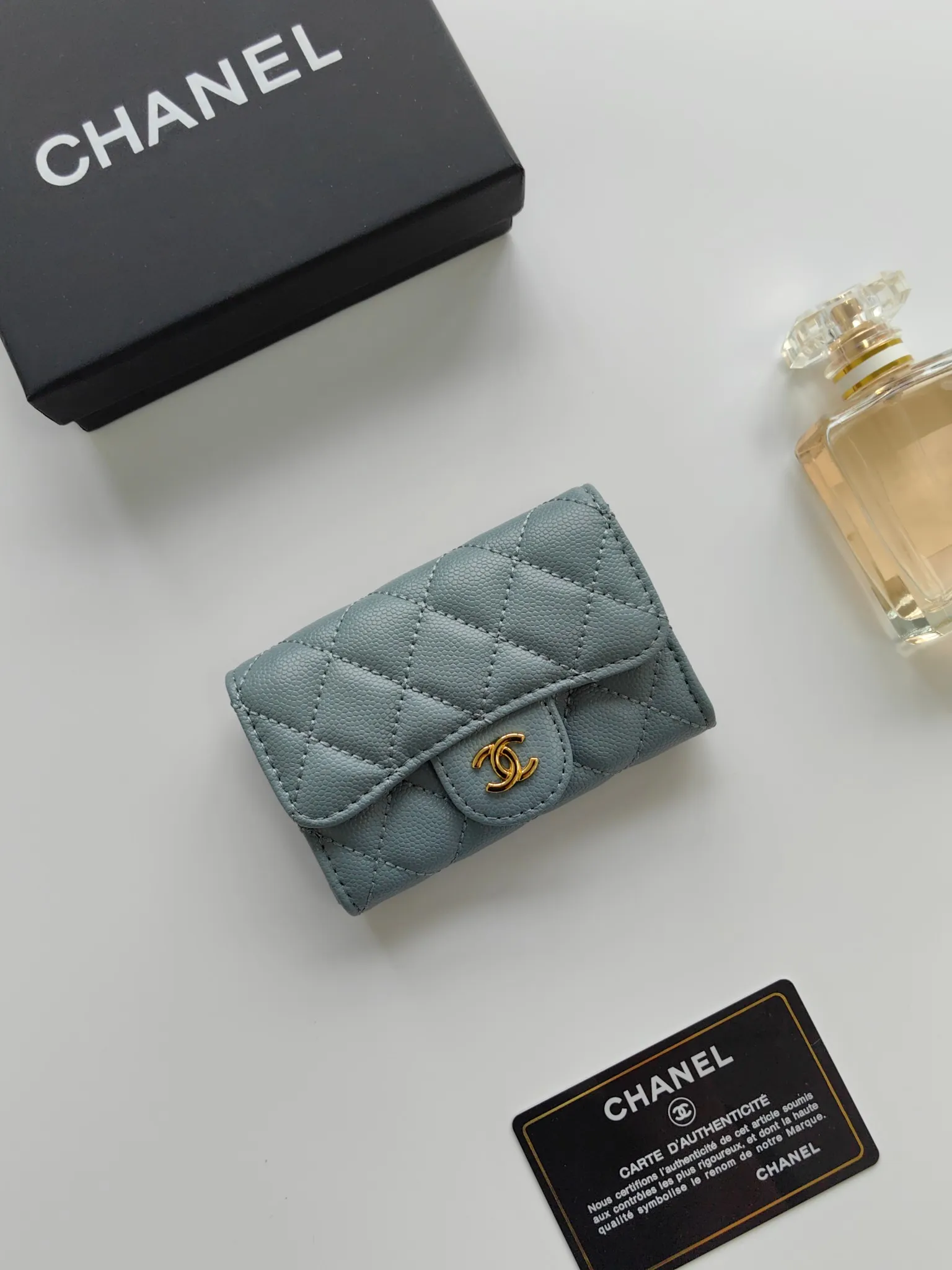 ￥110 CHANEL Chanel classic flap card holder. Imported sheepskin and caviar cowhide, card holder and coin purse integrated, with slip pocket on the back, model number: AP448, size: 7.5 × 11.3 × 2.1 cm