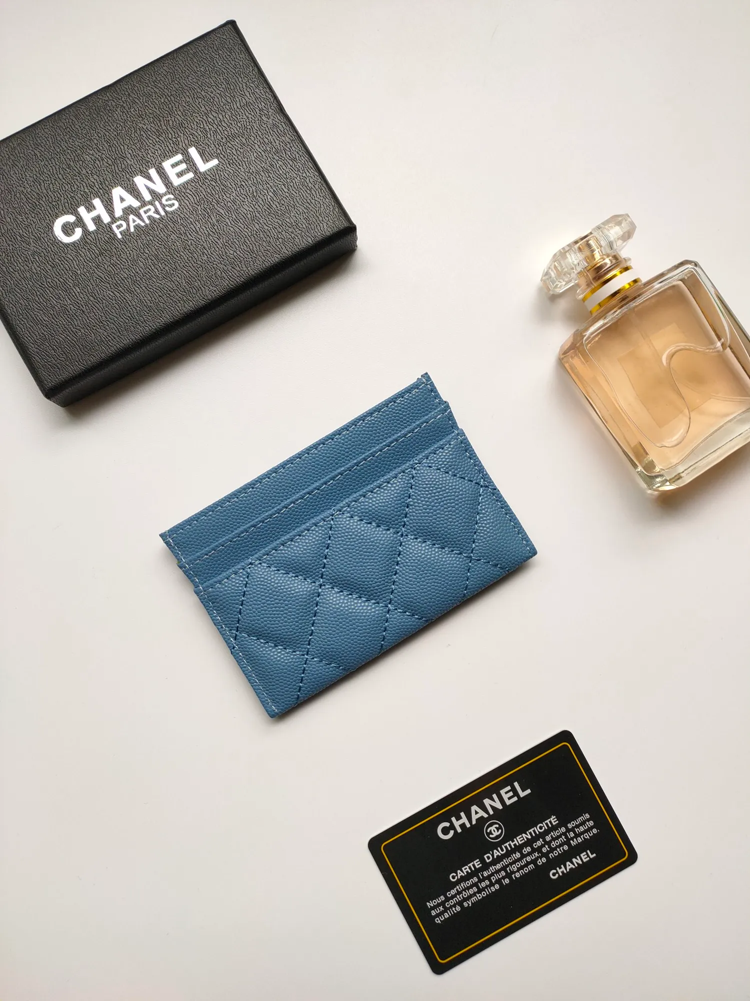 💰110 CHANEL Chanel counter new card holder👍Model number: AP5494 Size: 7.5 × 11.2 × 0.5 cm 😍😍Fine workmanship and high-end quality