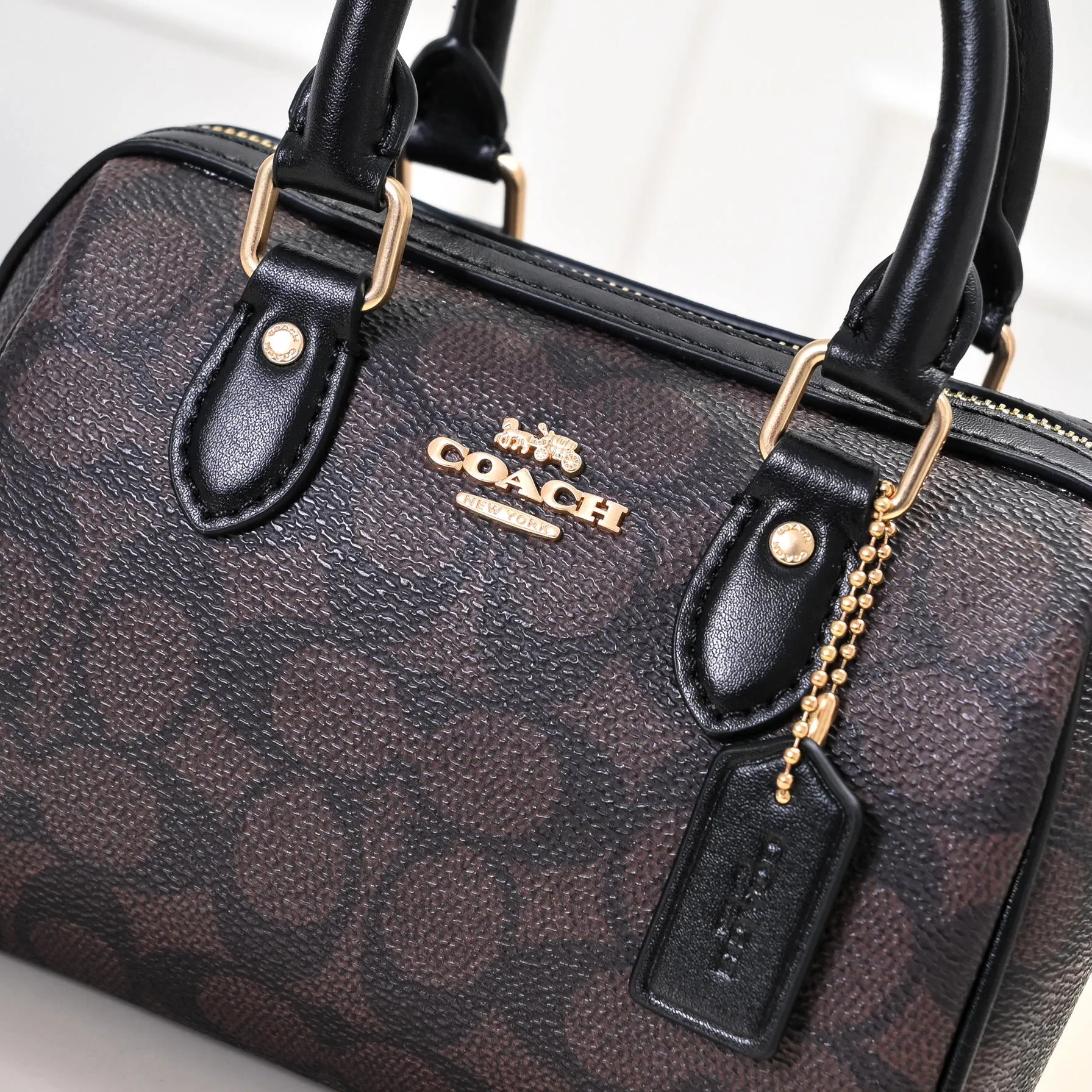 Style number: CW329 Size: 17.5*12*10cm