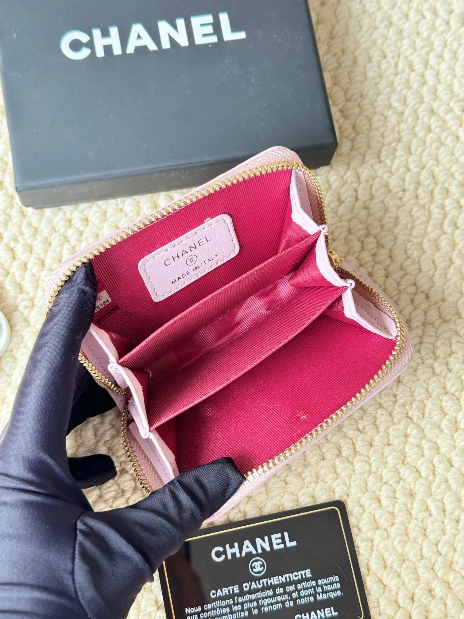 💰120 Style number: AP462 Chanel sheepskin series Chanel card holder ❤Coin purse️❤️ Counter style Impeccable workmanship details Adhere to high quality Size: 10x9cm