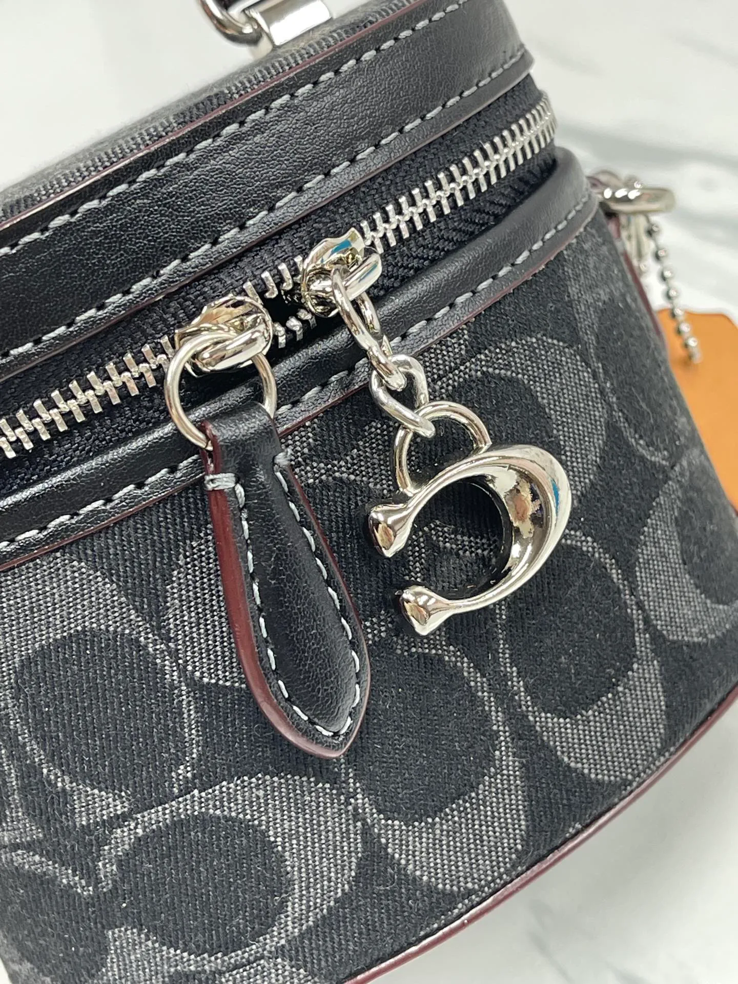 Top original order batch 440💰coach/Coach new trail12 mini box bag CE769, cowhide, original hardware, C-shaped zipper, super shiny, can hold lipstick card bag, car keys and loose powder, size 11.5x9x7.5cm,