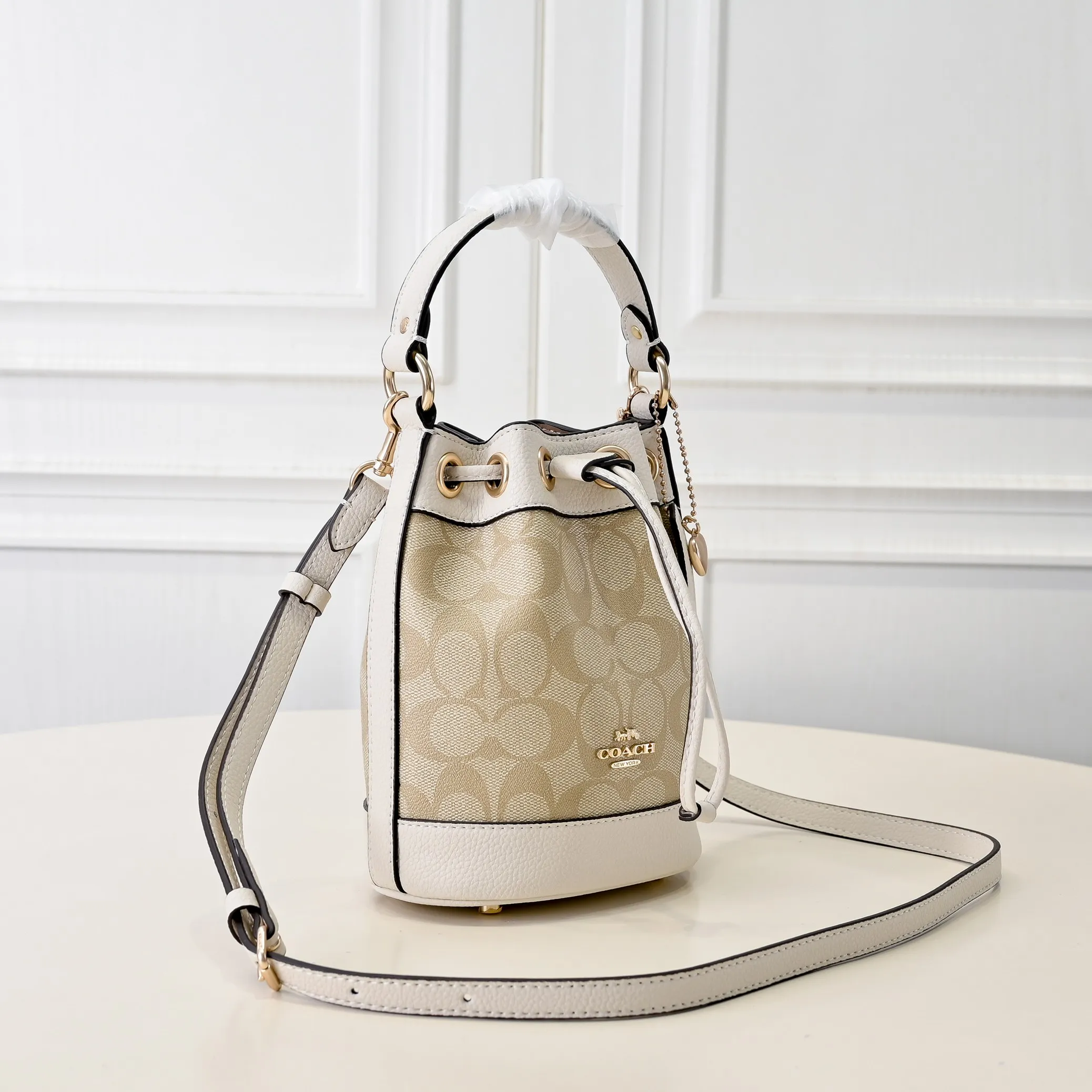 Style number: C5121 Size: 14*16.5*9cm