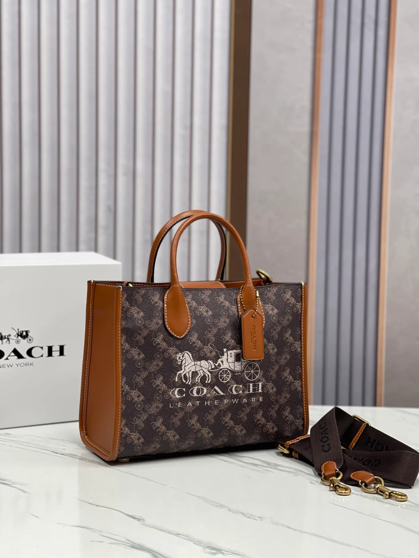 Top original order p460💰coach/Coach new model CR680 counter new ACE carriage pattern women's tote bag single shoulder crossbody handheld tote bag double shoulder strap design size: 26X20.5X12