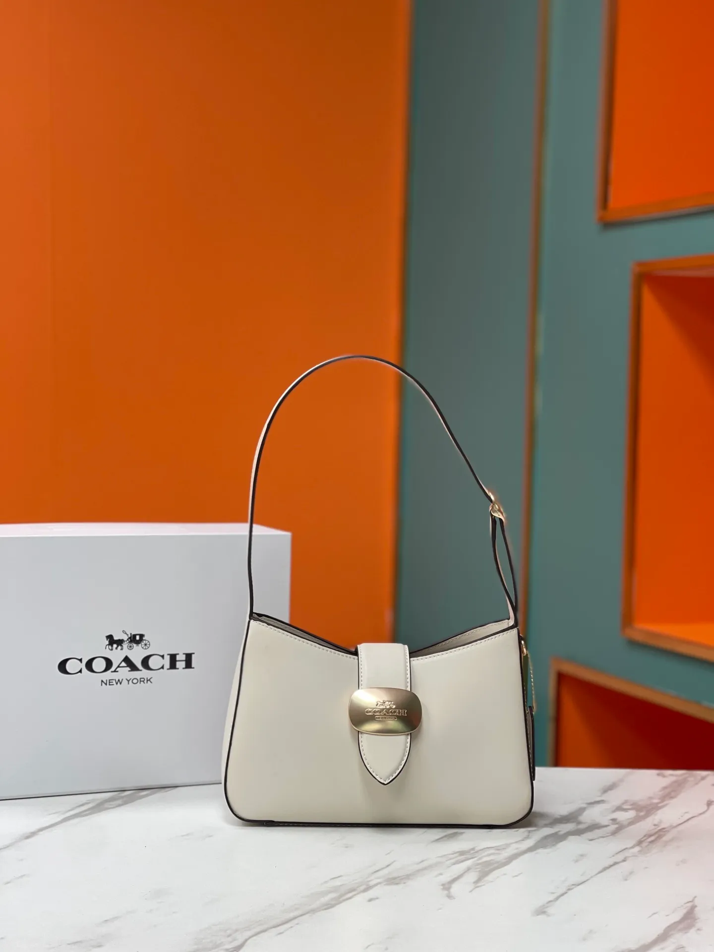 Top original order p400💰Coach counter new Eliza hobo armpit bag, model CR528. Size 25X6X17