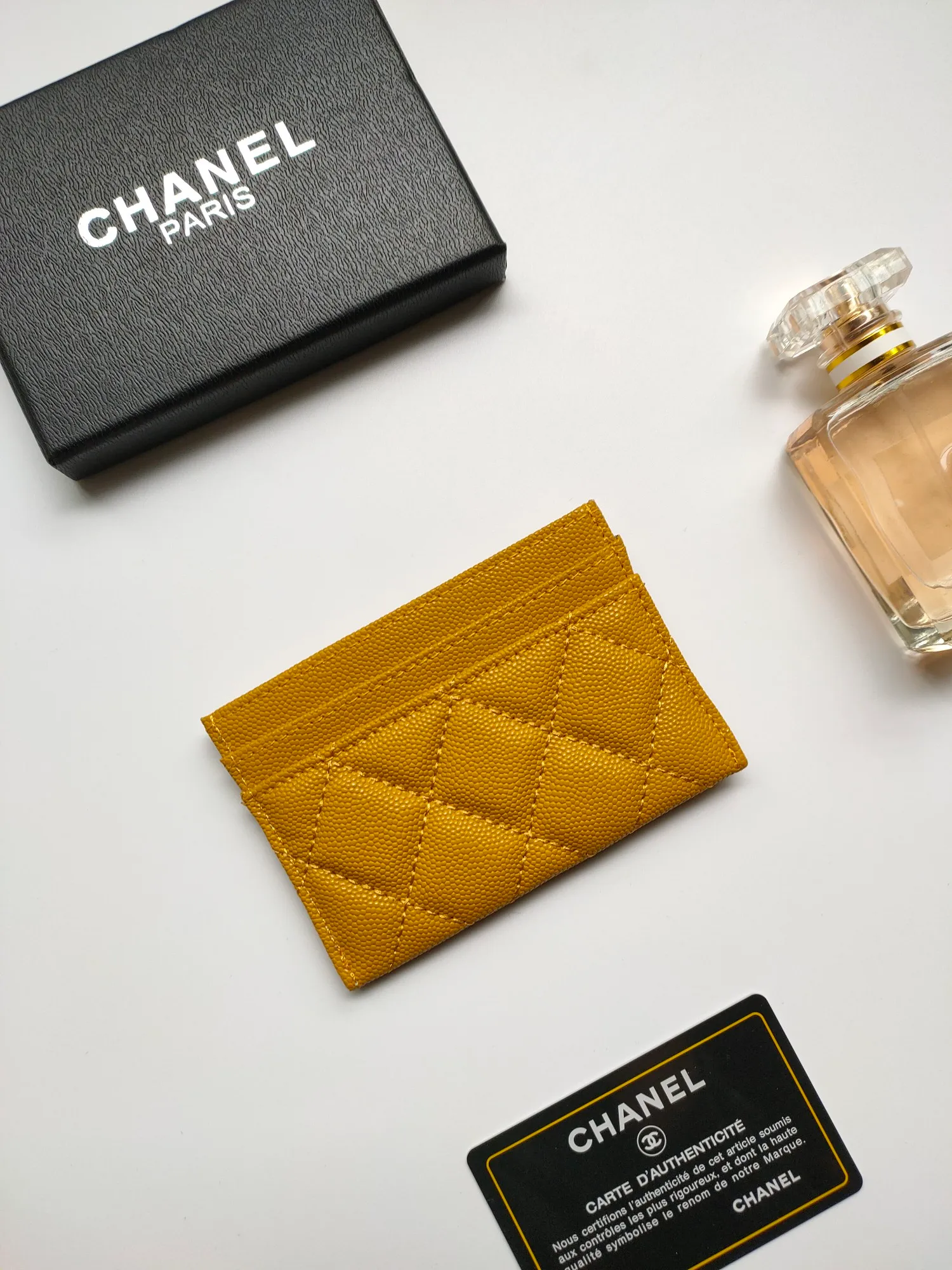 💰110 CHANEL Chanel counter new card holder👍Model number: AP5494 Size: 7.5 × 11.2 × 0.5 cm 😍😍Fine workmanship and high-end quality