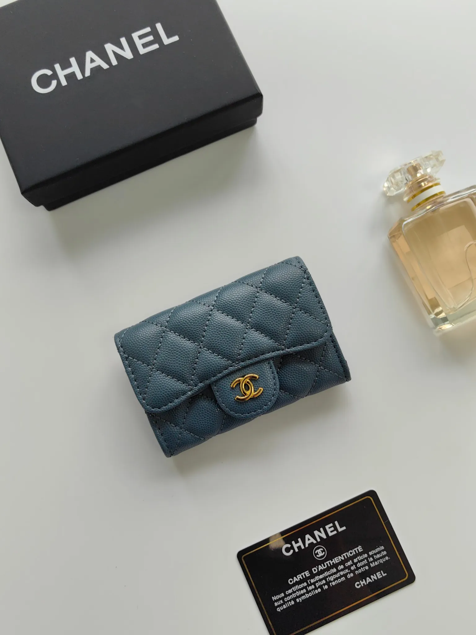 ￥110 CHANEL Chanel classic flap card holder. Imported sheepskin and caviar cowhide, card holder and coin purse integrated, with slip pocket on the back, model number: AP448, size: 7.5 × 11.3 × 2.1 cm