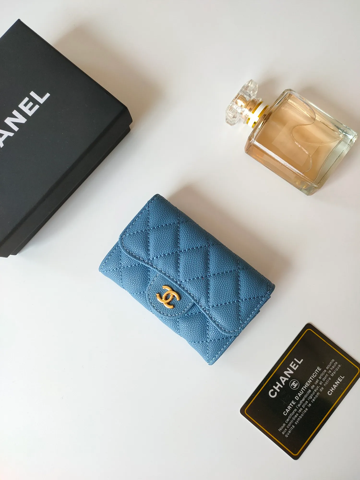 ￥110 CHANEL Chanel classic flap card holder. Imported sheepskin and caviar cowhide, card holder and coin purse integrated, with slip pocket on the back, model number: AP448, size: 7.5 × 11.3 × 2.1 cm