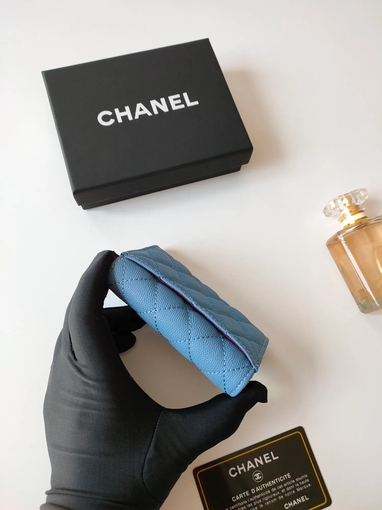 ￥110 CHANEL Chanel classic flap card holder. Imported sheepskin and caviar cowhide, card holder and coin purse integrated, with slip pocket on the back, model number: AP448, size: 7.5 × 11.3 × 2.1 cm