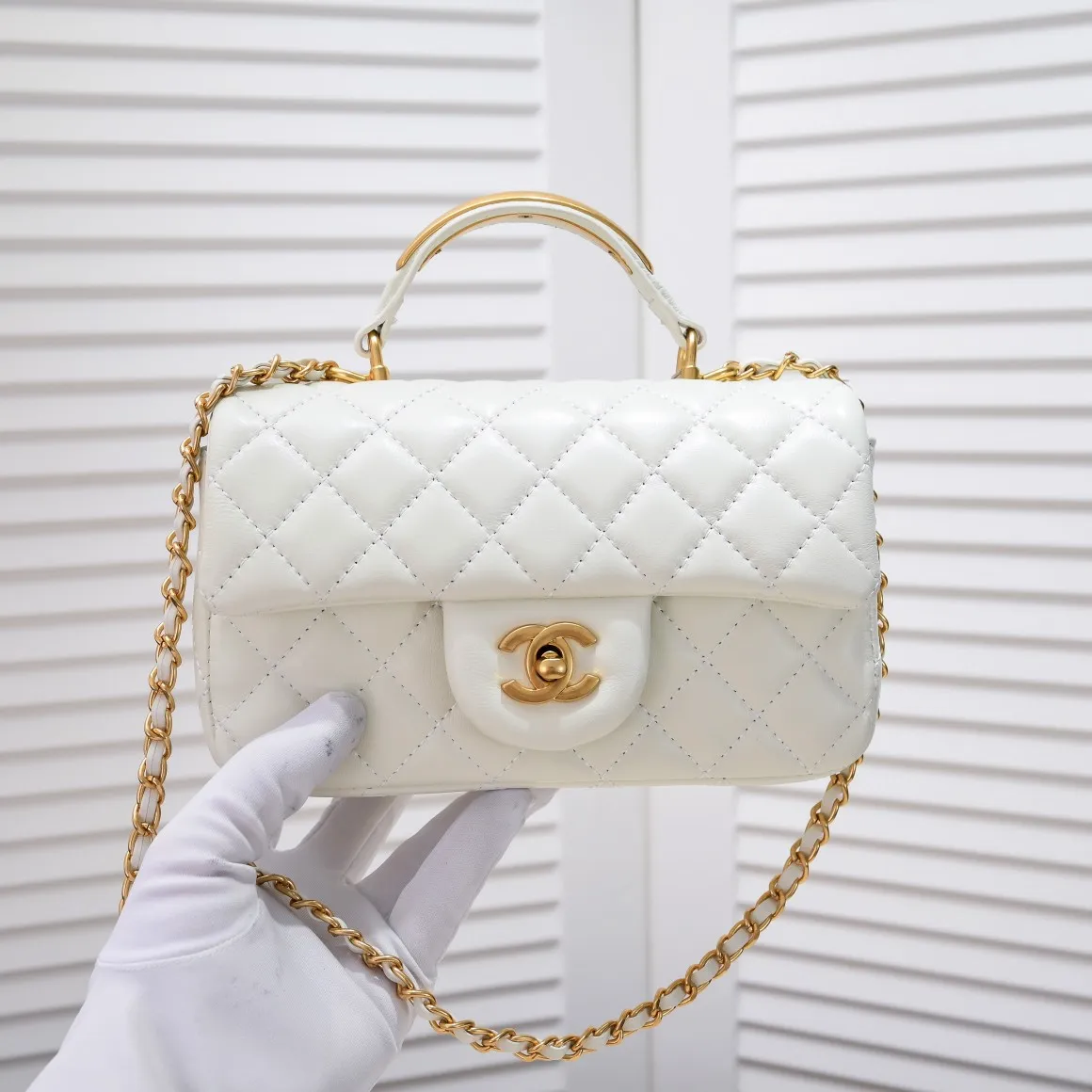 💰400￥♨️♨️Chanel 22B’s latest Mini CF handle hardware embellished handbag, new AS2431 classic diamond flap bag, decorated with exquisite classic chain and handbag, delicate sheepskin: embellishment handbag, stand out, interpretation of timeless elegance. Style number: New AS2431 Size: 20x12x6cm