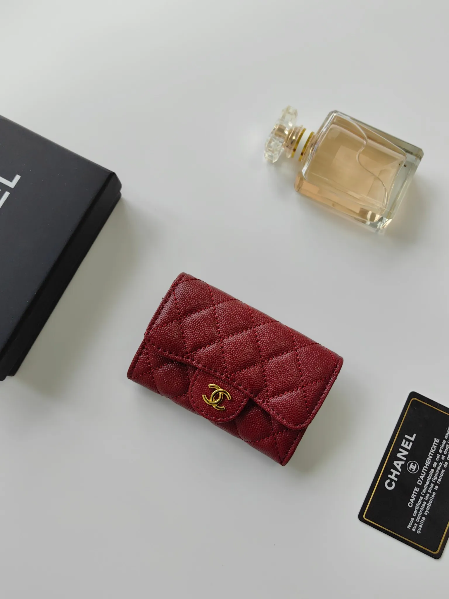 ￥130 CHANEL Chanel classic flap card holder. Imported sheepskin and caviar cowhide, card holder and coin purse integrated, with slip pocket on the back, model number: AP448, size: 7.5 × 11.3 × 2.1 cm
