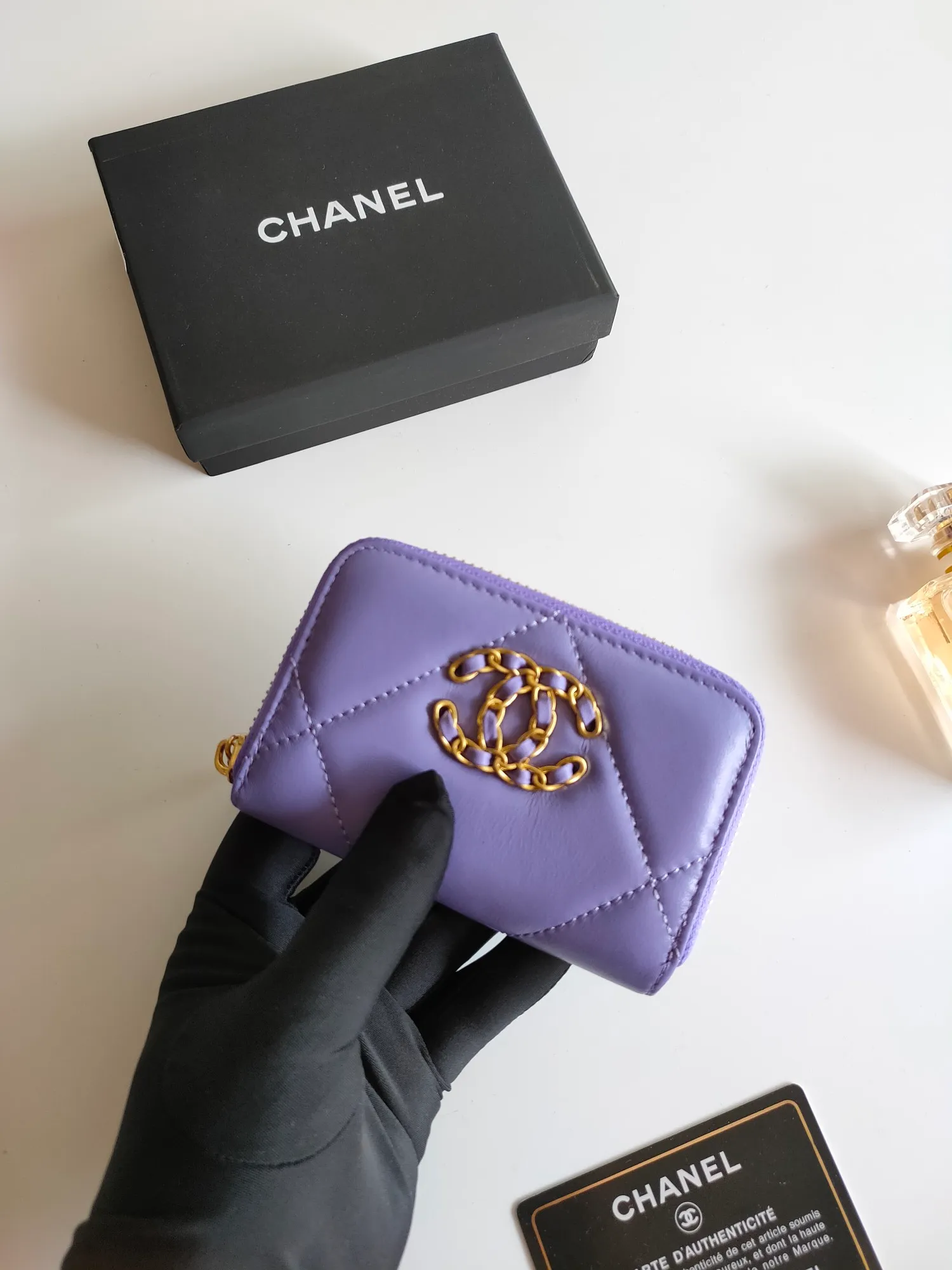 ￥120 Chanel card holder❤Coin purse️❤️Full leather inside and outside. Counter style. Impeccable workmanship details. Adhere to high quality. Style number: P1910 Size: 11.5x8cm