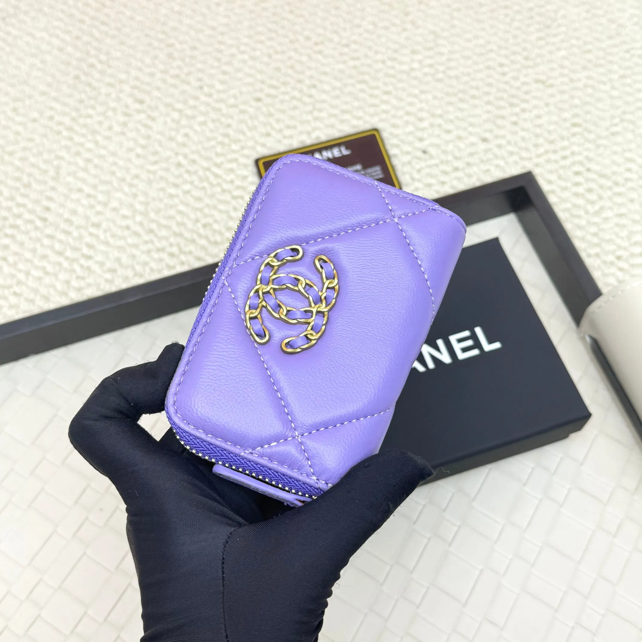 💰130Chanel card holder❤Coin purse️❤️Full leather inside and outside. Counter style. Impeccable workmanship details. Adhere to high quality. Style number: P1920 Size: 11.5x8cm