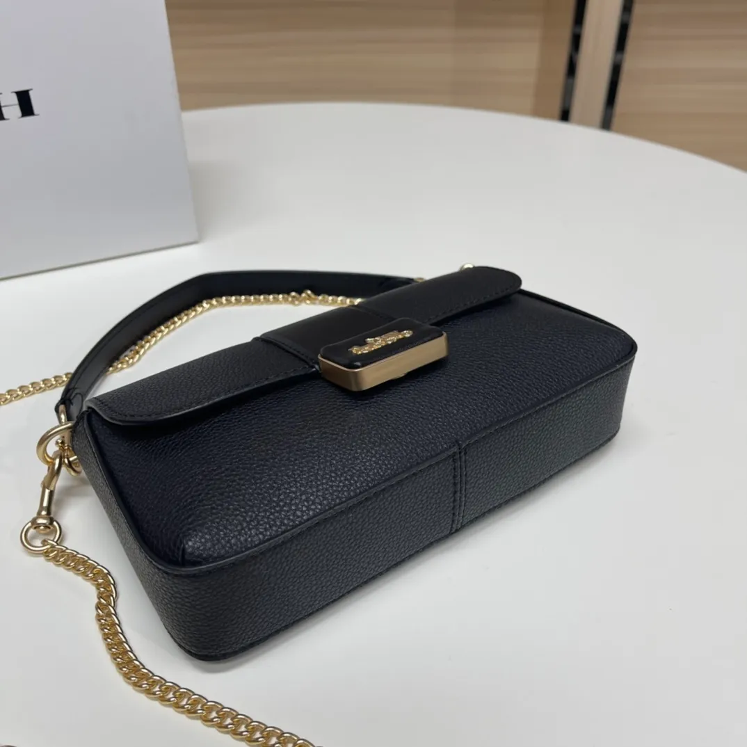 Top original order p420💰COACH Classic Outlet new GRACE flip shoulder crossbody bag for women, model CC033. Size: 22X12.5X5.5