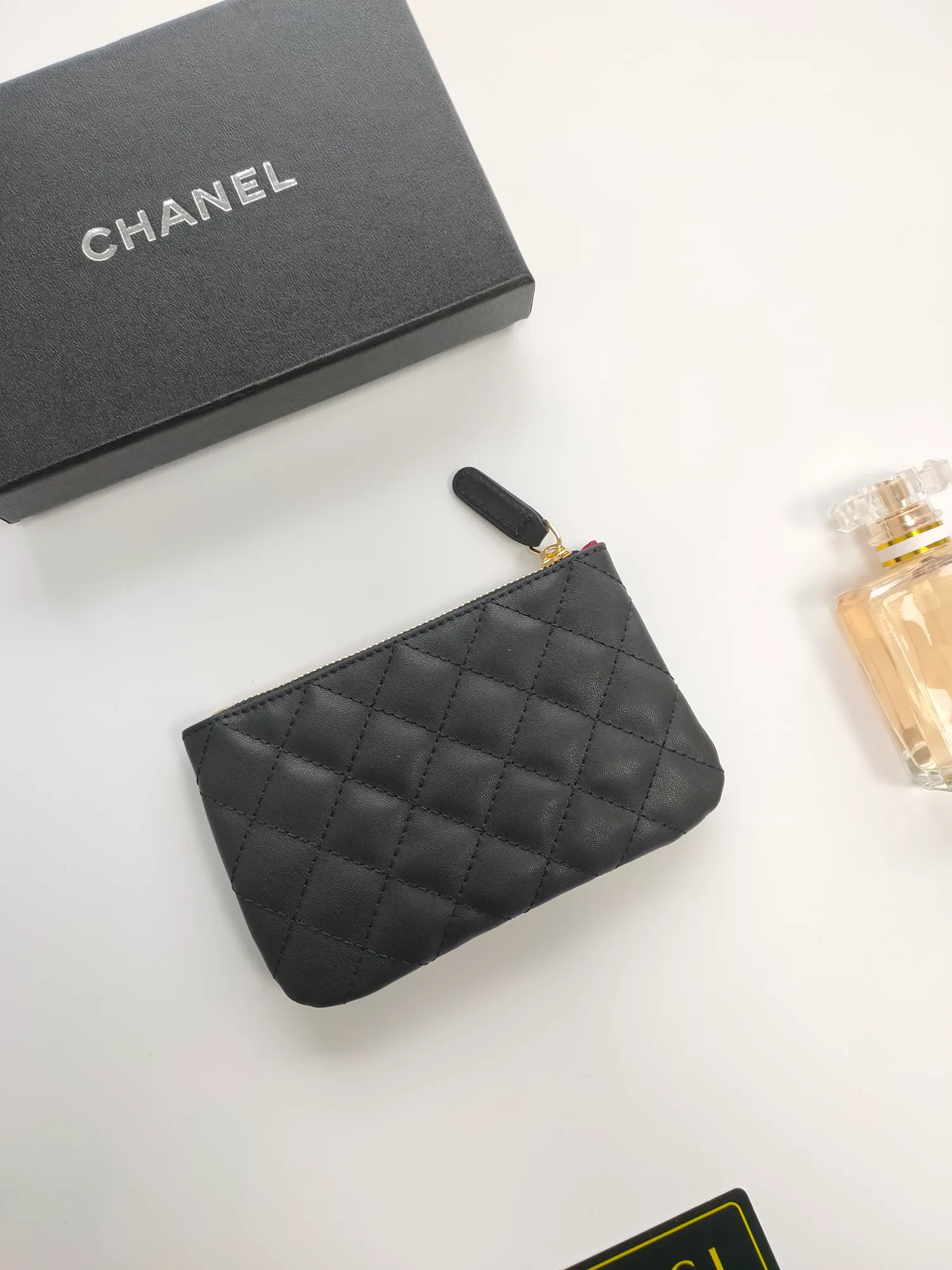 💰110💰CHANEL coin purse has arrived💦Model number A82365, leather hardware, exquisite details, complete package! Size 15*8.5cm