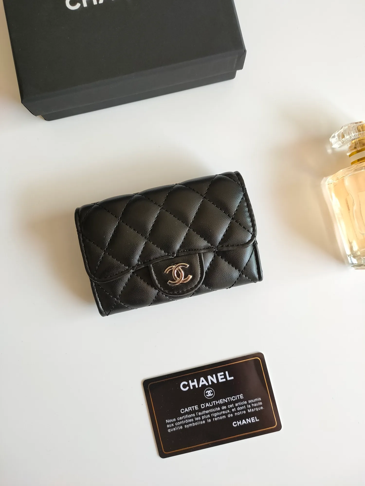 ￥130 CHANEL Chanel classic flap card holder. Imported sheepskin and caviar cowhide, card holder and coin purse integrated, with slip pocket on the back, model number: AP448, size: 7.5 × 11.3 × 2.1 cm