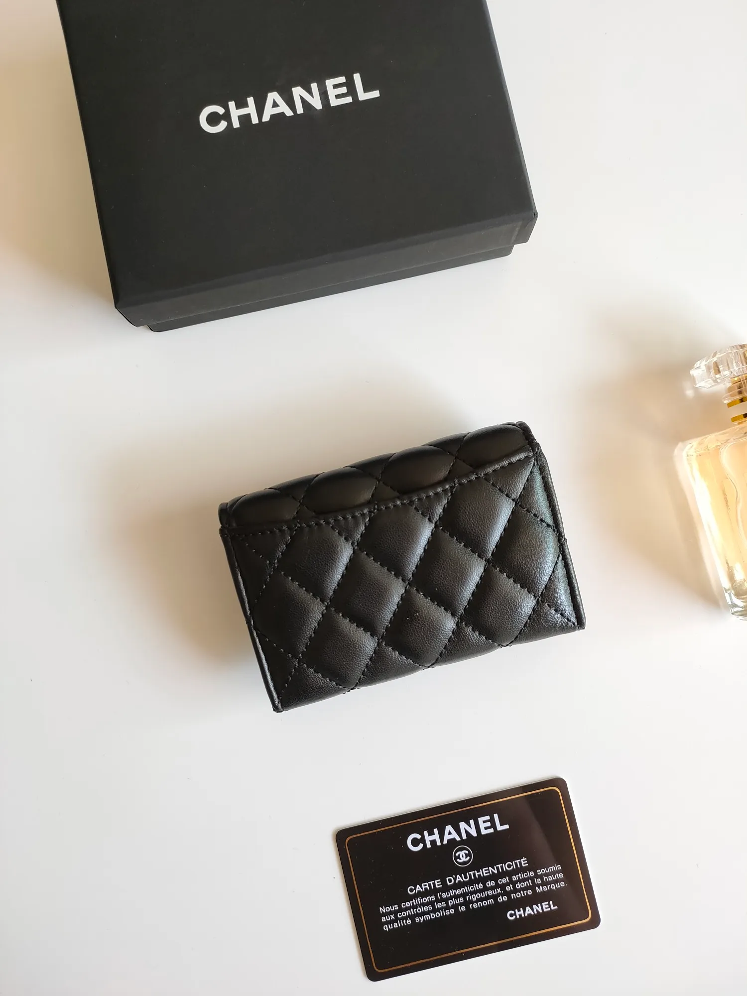 ￥130 CHANEL Chanel classic flap card holder. Imported sheepskin and caviar cowhide, card holder and coin purse integrated, with slip pocket on the back, model number: AP448, size: 7.5 × 11.3 × 2.1 cm