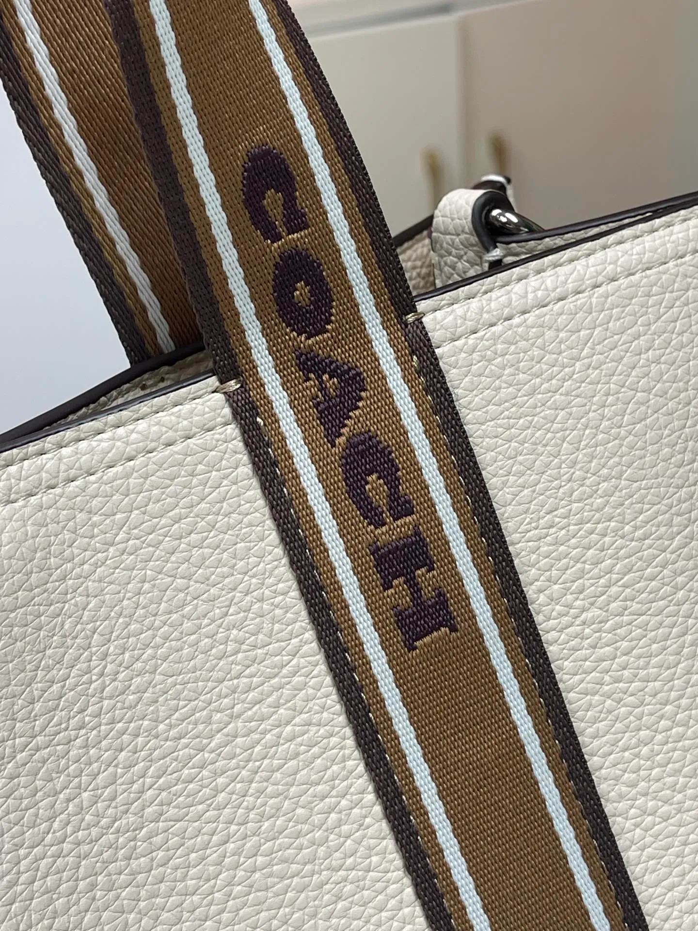 Batch 460💰COACH/Coach new shopping bag counter synchronization model CM067 _SVCAH2023 new size 36X25X13
