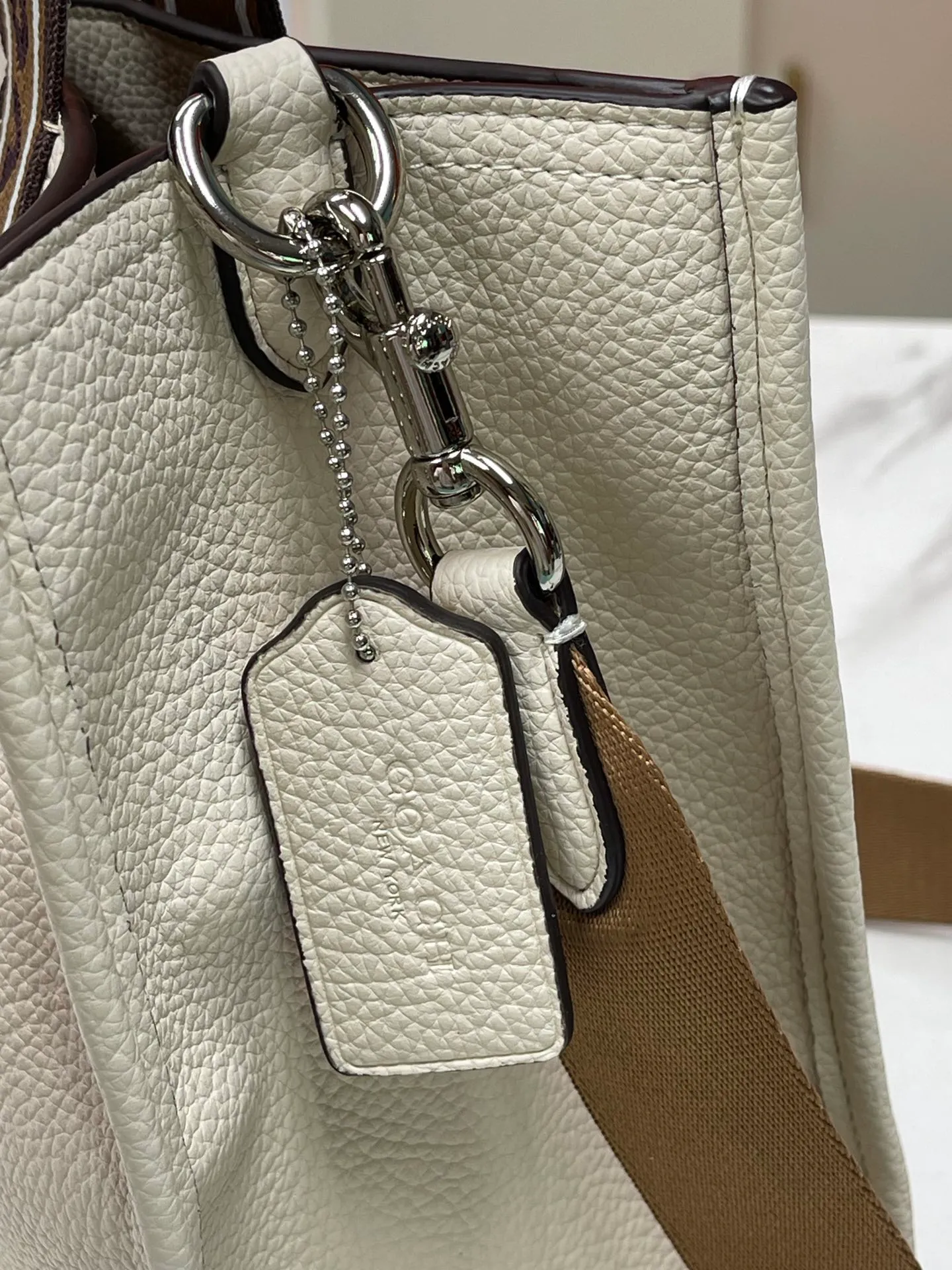 Batch 460💰COACH/Coach new shopping bag counter synchronization model CM067 _SVCAH2023 new size 36X25X13