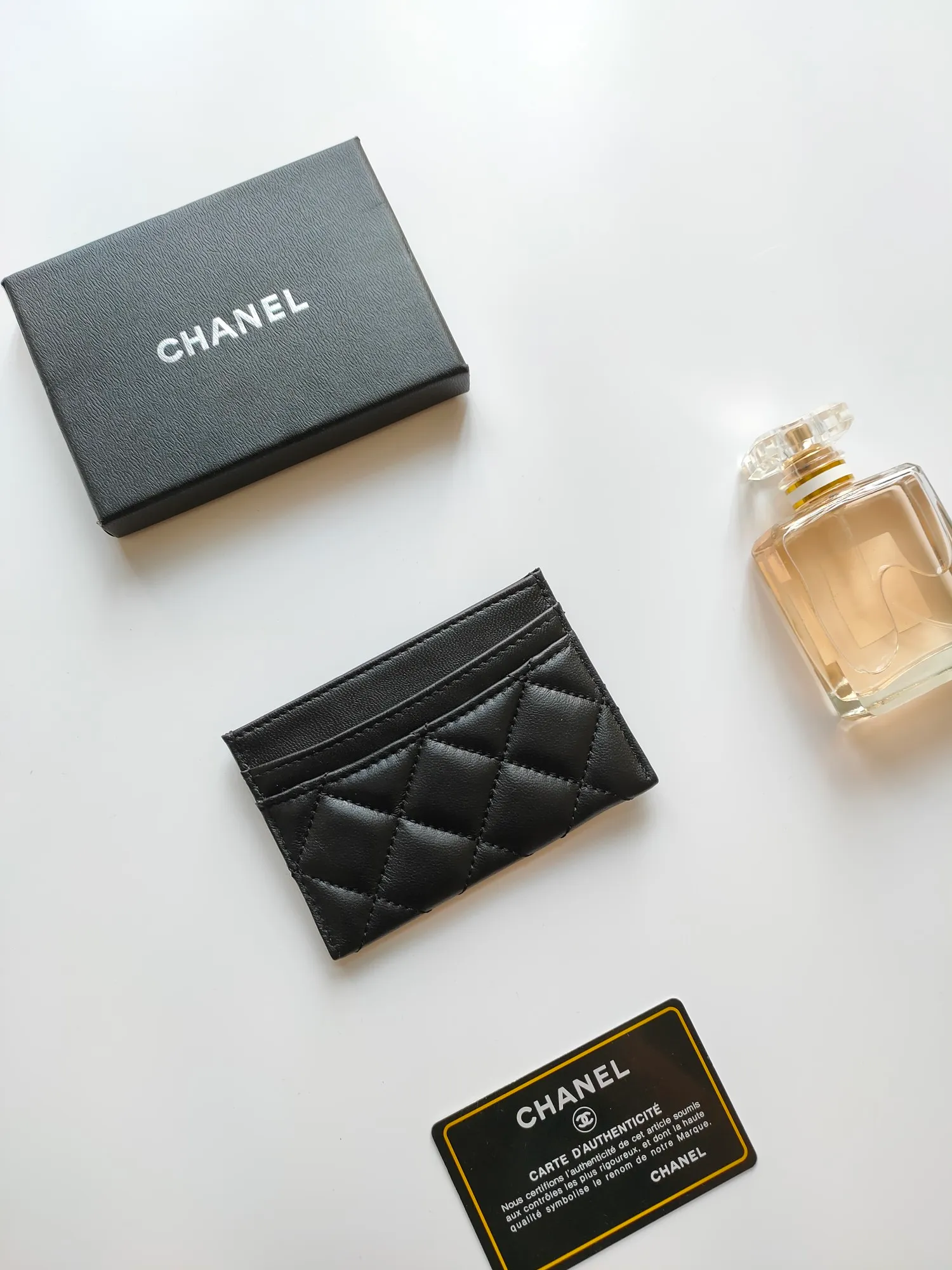 💰90 CHANEL Chanel counter style classic card holder👍Model number: AP446 Size: 7.5×11.2×0.5cm Sheepskin inside and outside😍😍Fine workmanship and high-end quality
