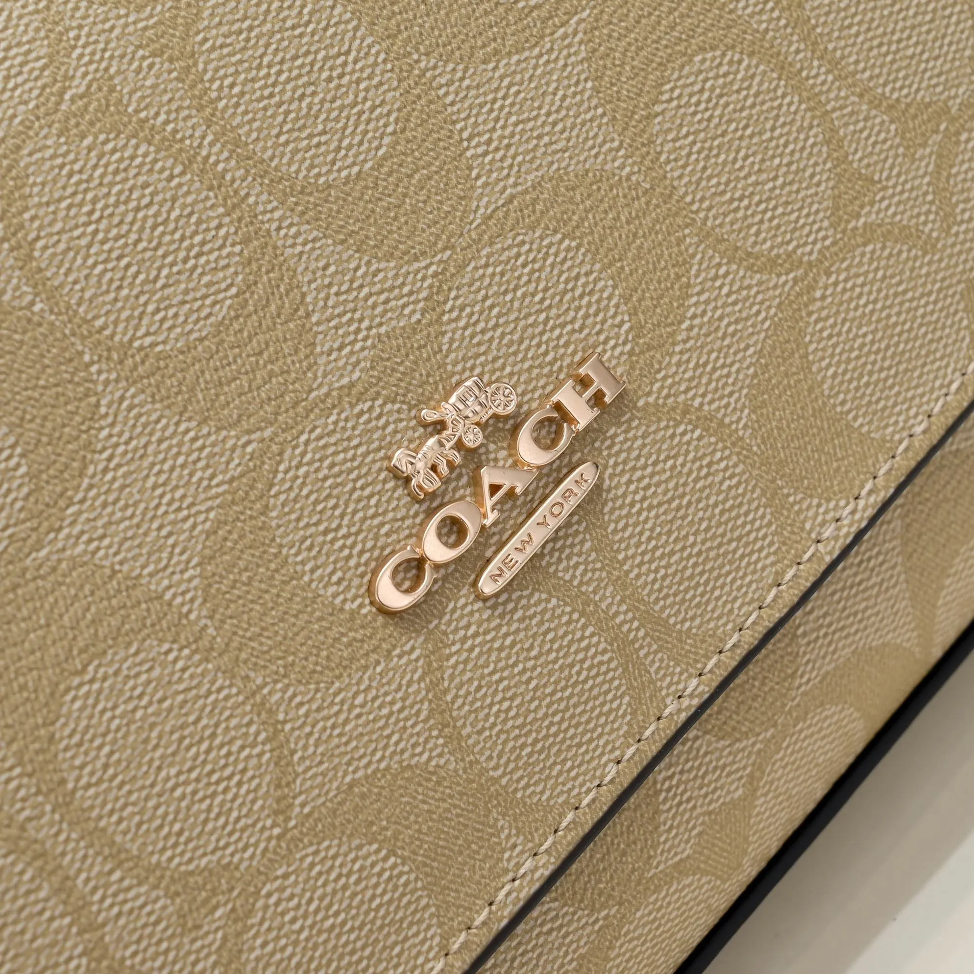 Style number CP66 Size: 21.5*13*5cm