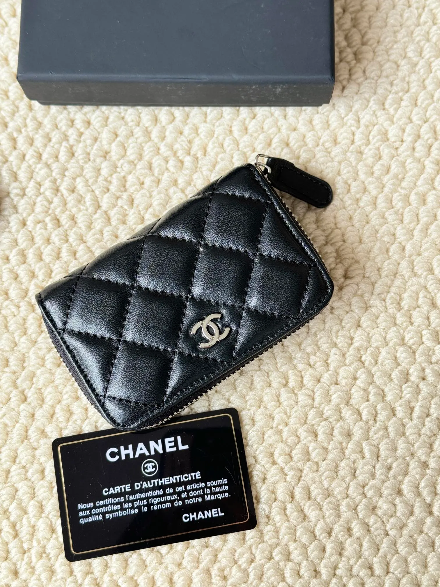 💰120 Style number: AP462 Chanel sheepskin series Chanel card holder ❤Coin purse️❤️ Counter style Impeccable workmanship details Adhere to high quality Size: 10x9cm