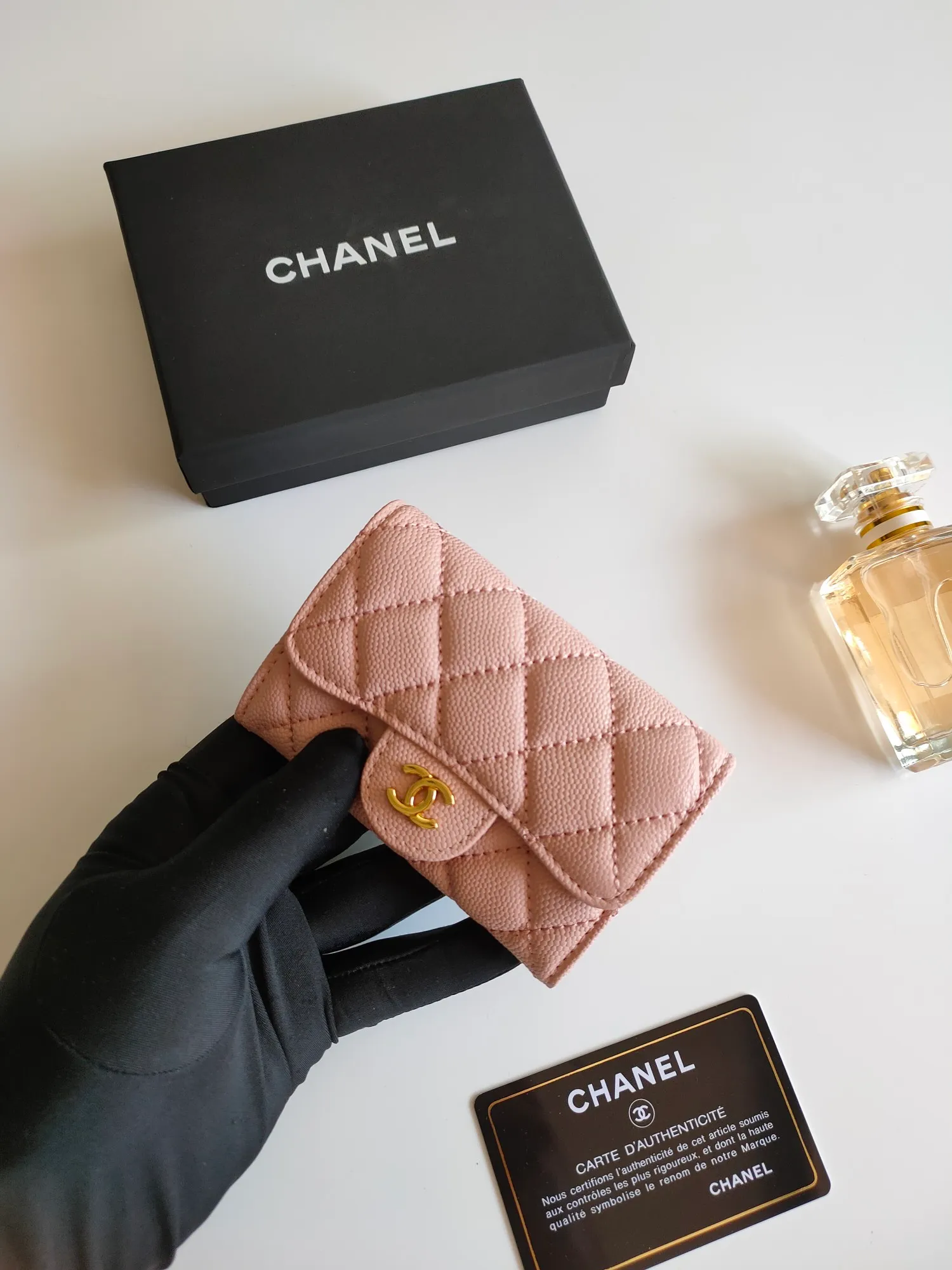 ￥110 CHANEL Chanel classic flap card holder. Imported sheepskin and caviar cowhide, card holder and coin purse integrated, with slip pocket on the back, model number: AP448, size: 7.5 × 11.3 × 2.1 cm
