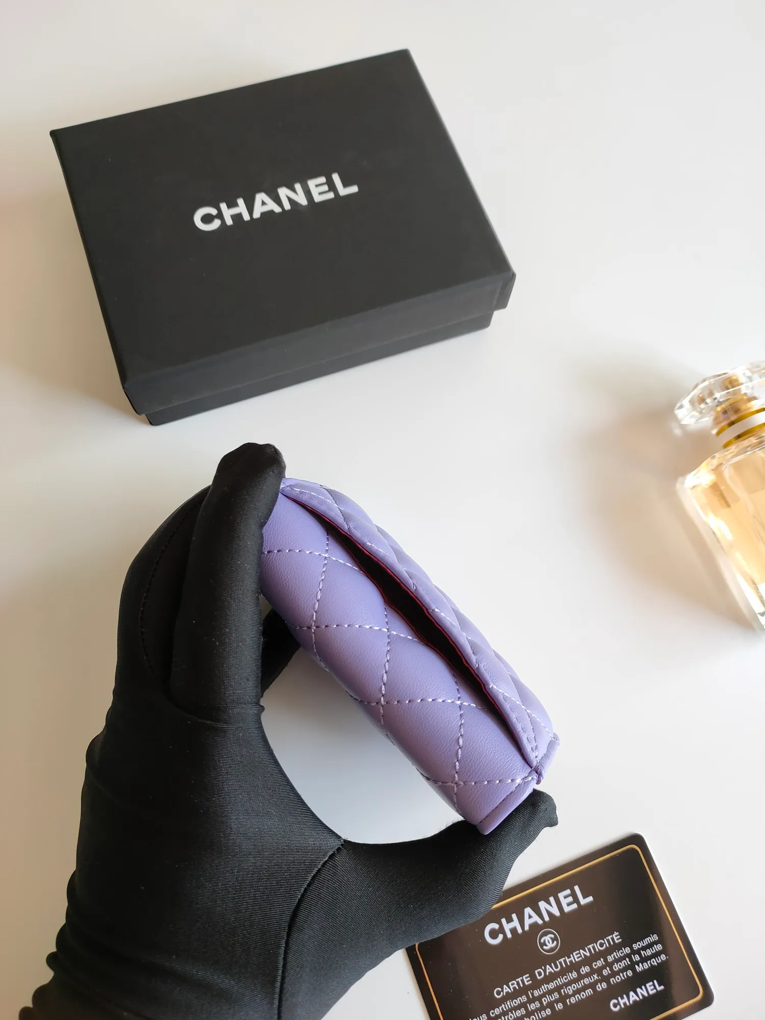 ￥130 CHANEL Chanel classic flap card holder. Imported sheepskin and caviar cowhide, card holder and coin purse integrated, with slip pocket on the back, model number: AP448, size: 7.5 × 11.3 × 2.1 cm