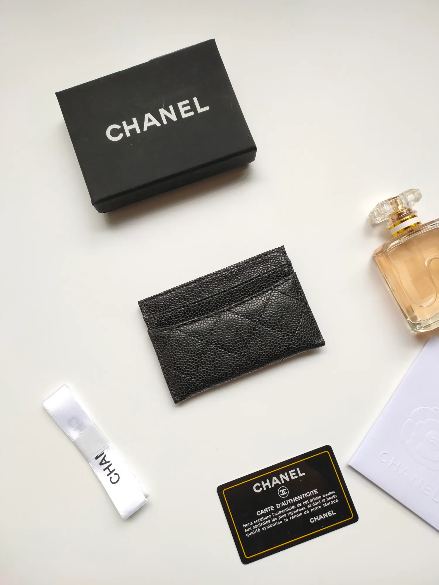 💰90 CHANEL Chanel counter card holder👍Model number: AP446 Size: 7.5×11.2×0.5cm Caviar cowhide on the outside + sheepskin on the inside + gold hardware😍😍Fine workmanship High-end quality [Rose] Complete accessories