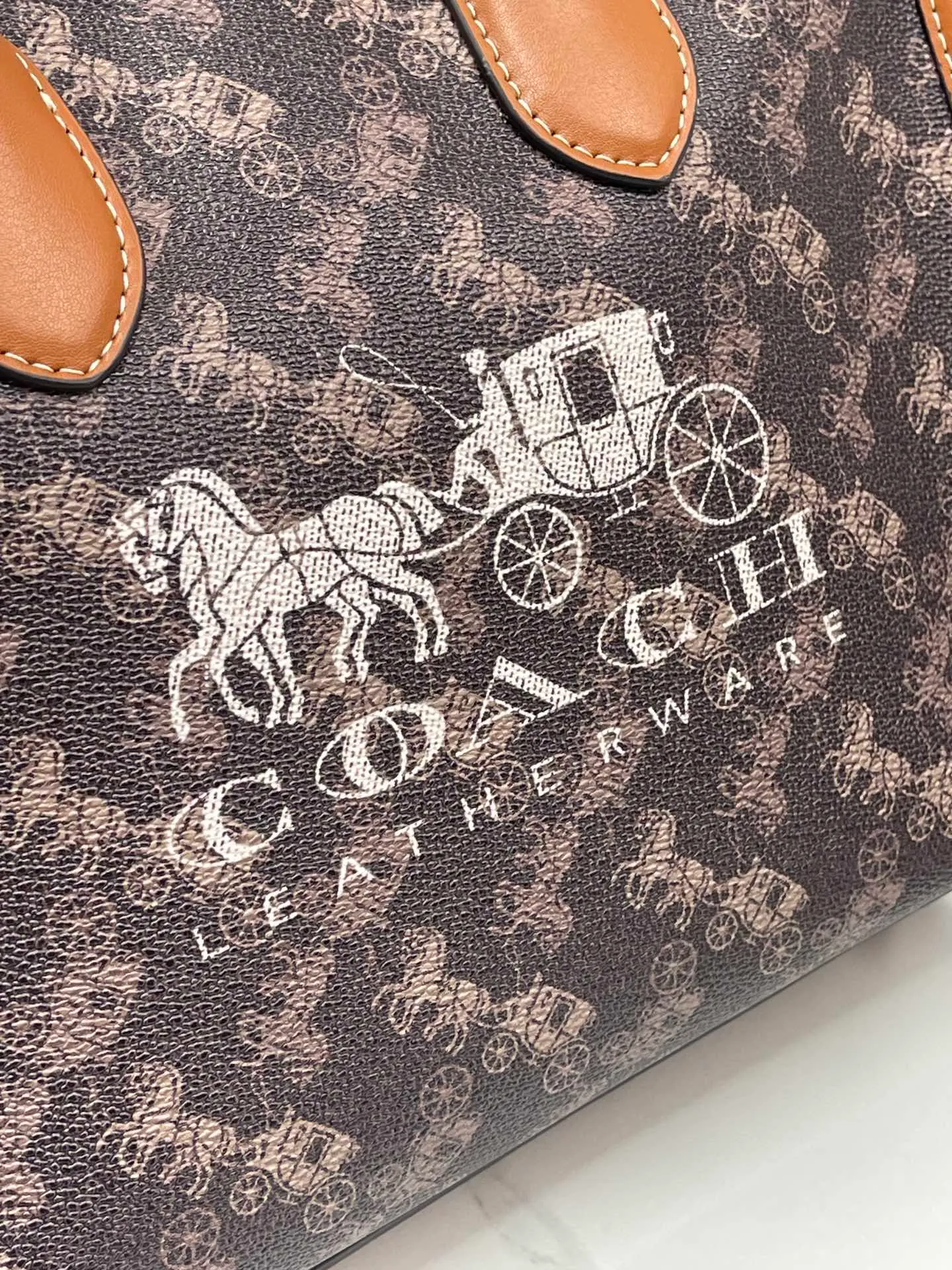 Batch 460💰coach/Coach new model CR680 counter new ACE carriage pattern women's tote bag single shoulder crossbody handheld tote bag double shoulder strap design size: 26X20.5X12