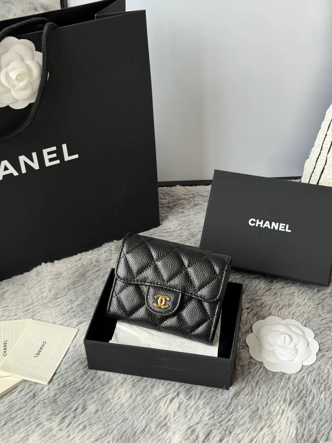 💰360💰Upgraded version of CHANEL. Classic cf card holder 💦Model No. A31504 Top-grade leather hardware, rhombus pattern. Original quality! The details are so beautiful and the complete package! Size 8.5*12.5*2.5 color as shown in the picture