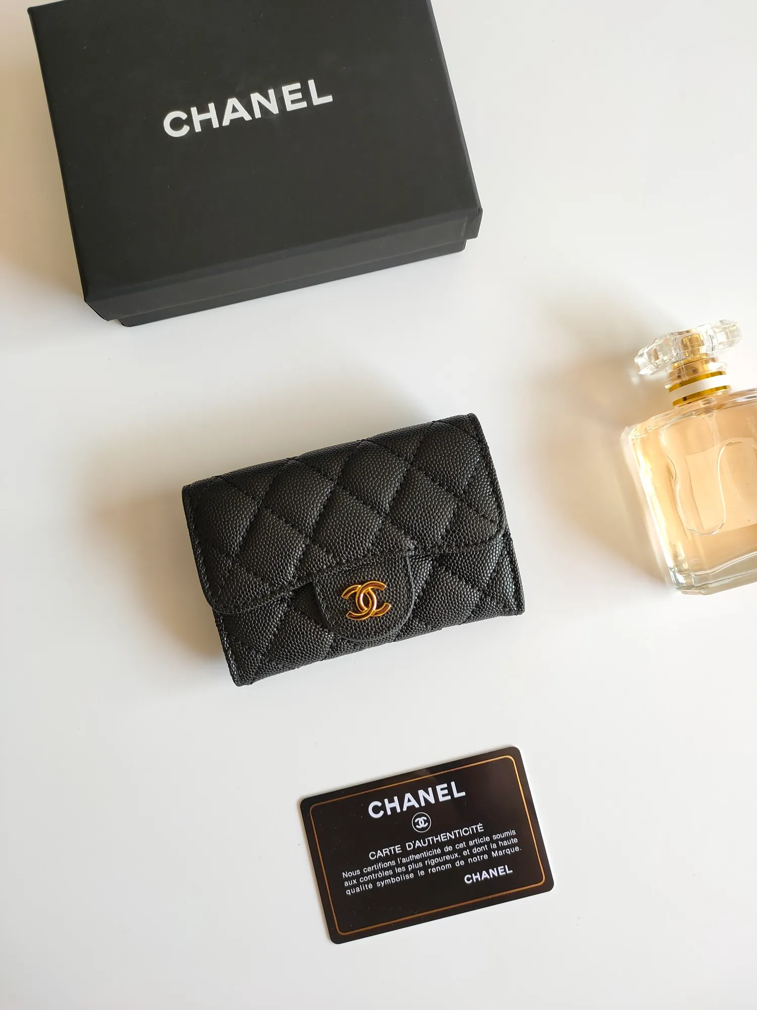 ￥130 CHANEL Chanel classic flap card holder. Imported sheepskin and caviar cowhide, card holder and coin purse integrated, with slip pocket on the back, model number: AP448, size: 7.5 × 11.3 × 2.1 cm