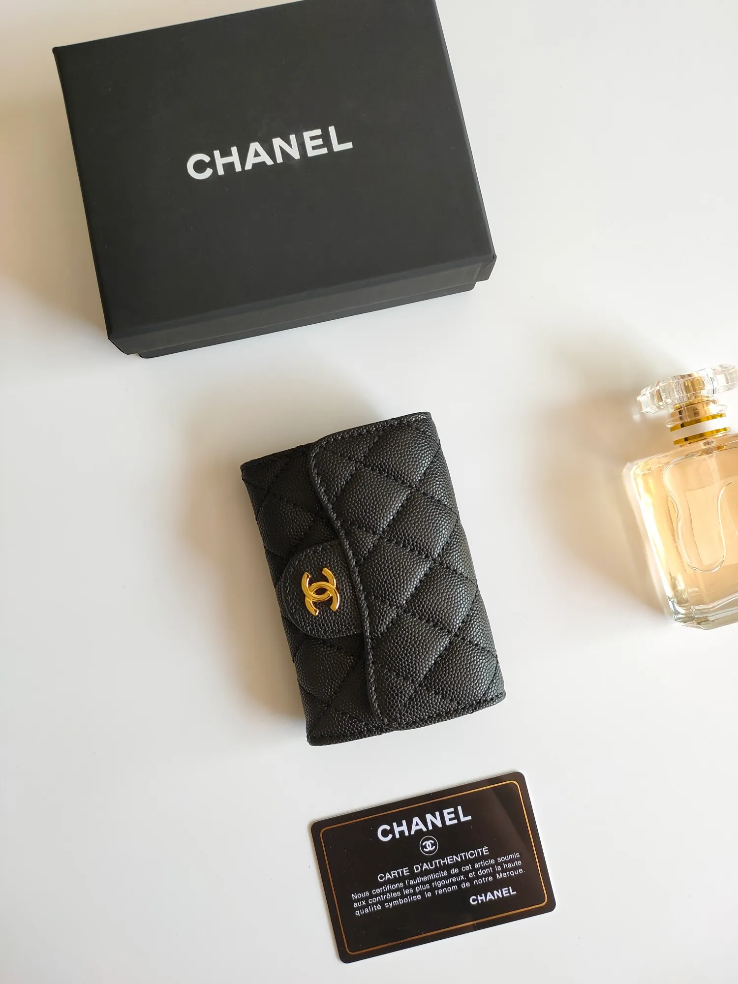 ￥130 CHANEL Chanel classic flap card holder. Imported sheepskin and caviar cowhide, card holder and coin purse integrated, with slip pocket on the back, model number: AP448, size: 7.5 × 11.3 × 2.1 cm