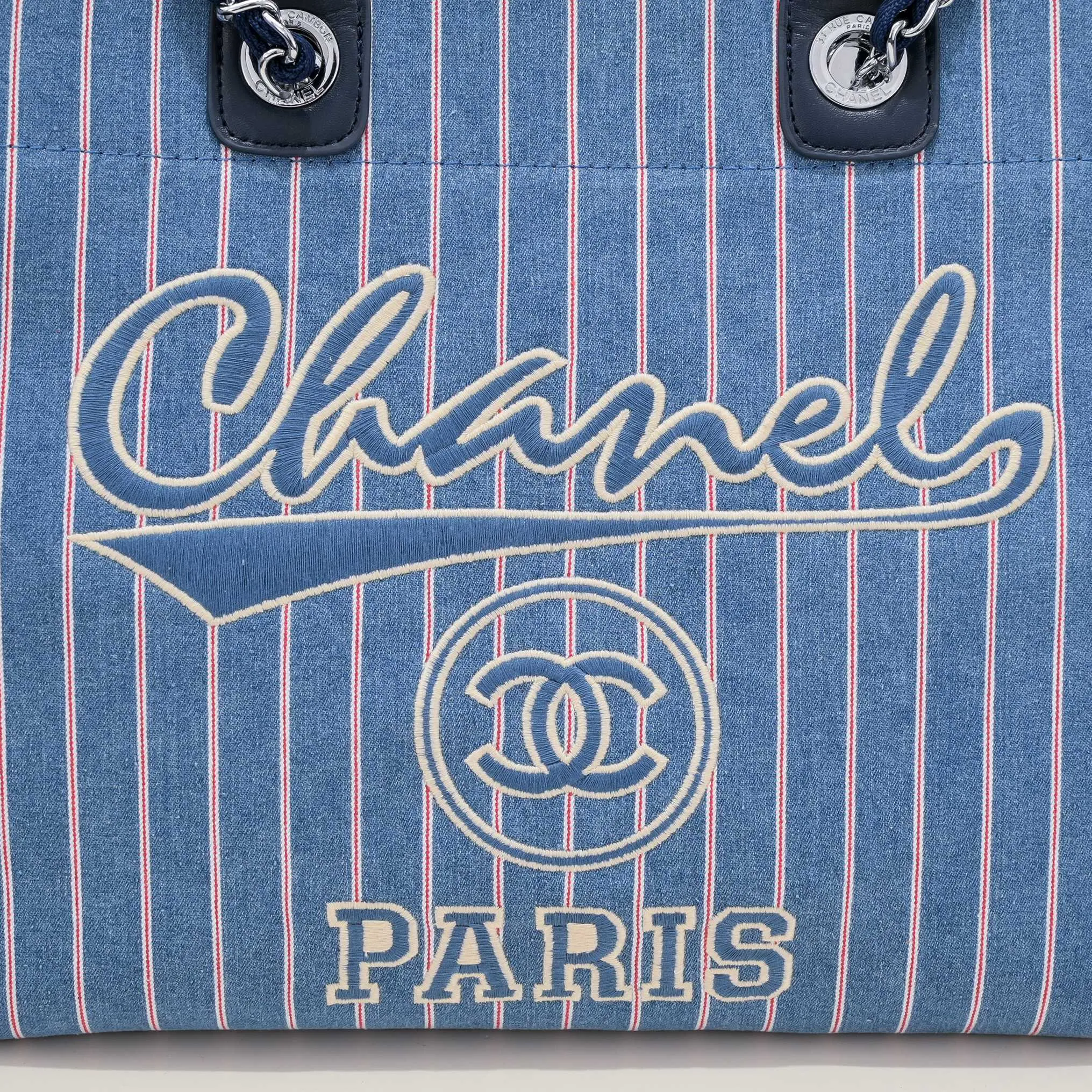 💰400￥👑Chanel 2022 new beach bag denim bag🎉🎉Women's shoulder portable shopping bag large capacity mommy fashion simple chain bag✅✅✅👍👍 Style number: 67178-7 Size: top width 48/bottom width 38/height 30/thickness 14 cm