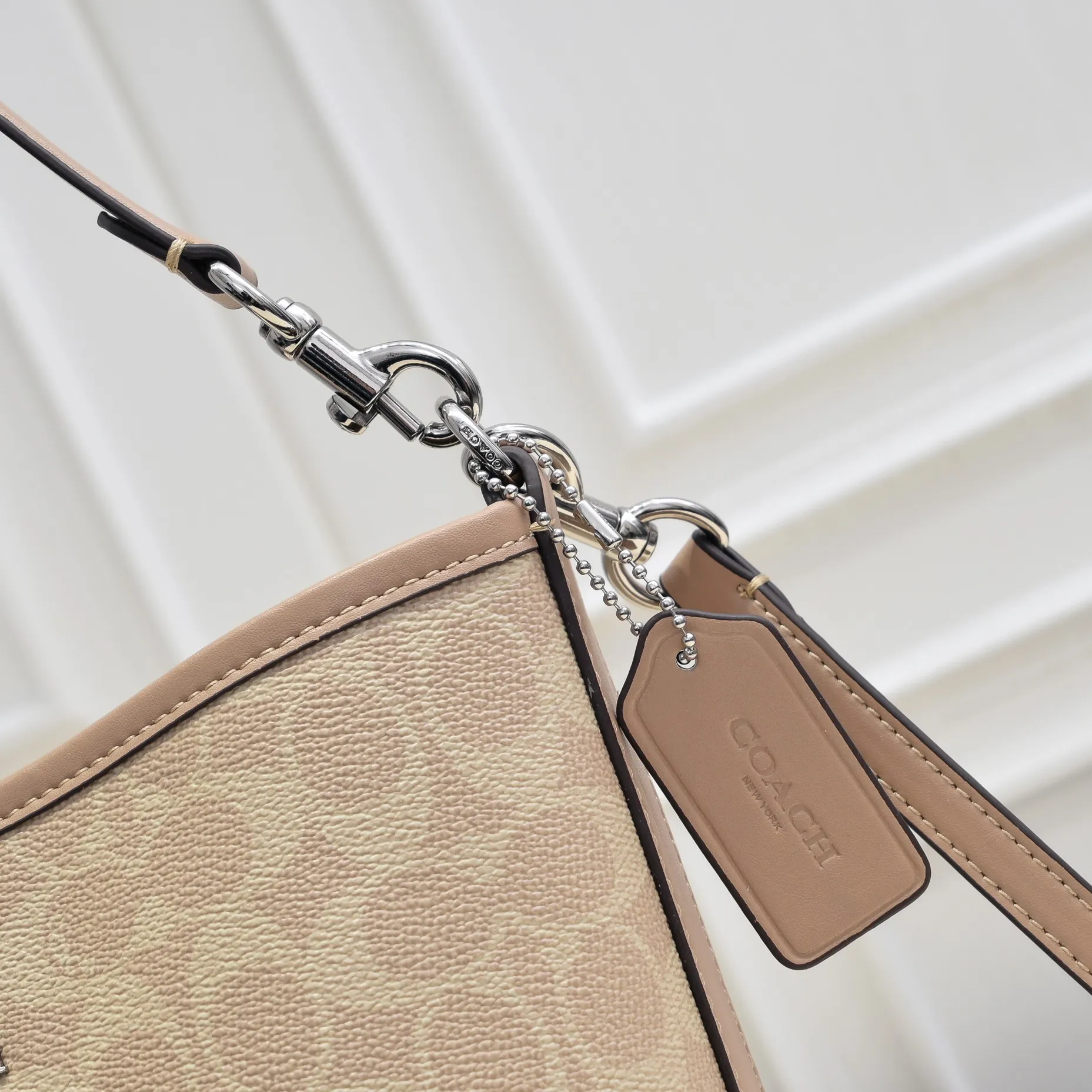 Style number: CT800 Size: 21*16.5*11.5cm