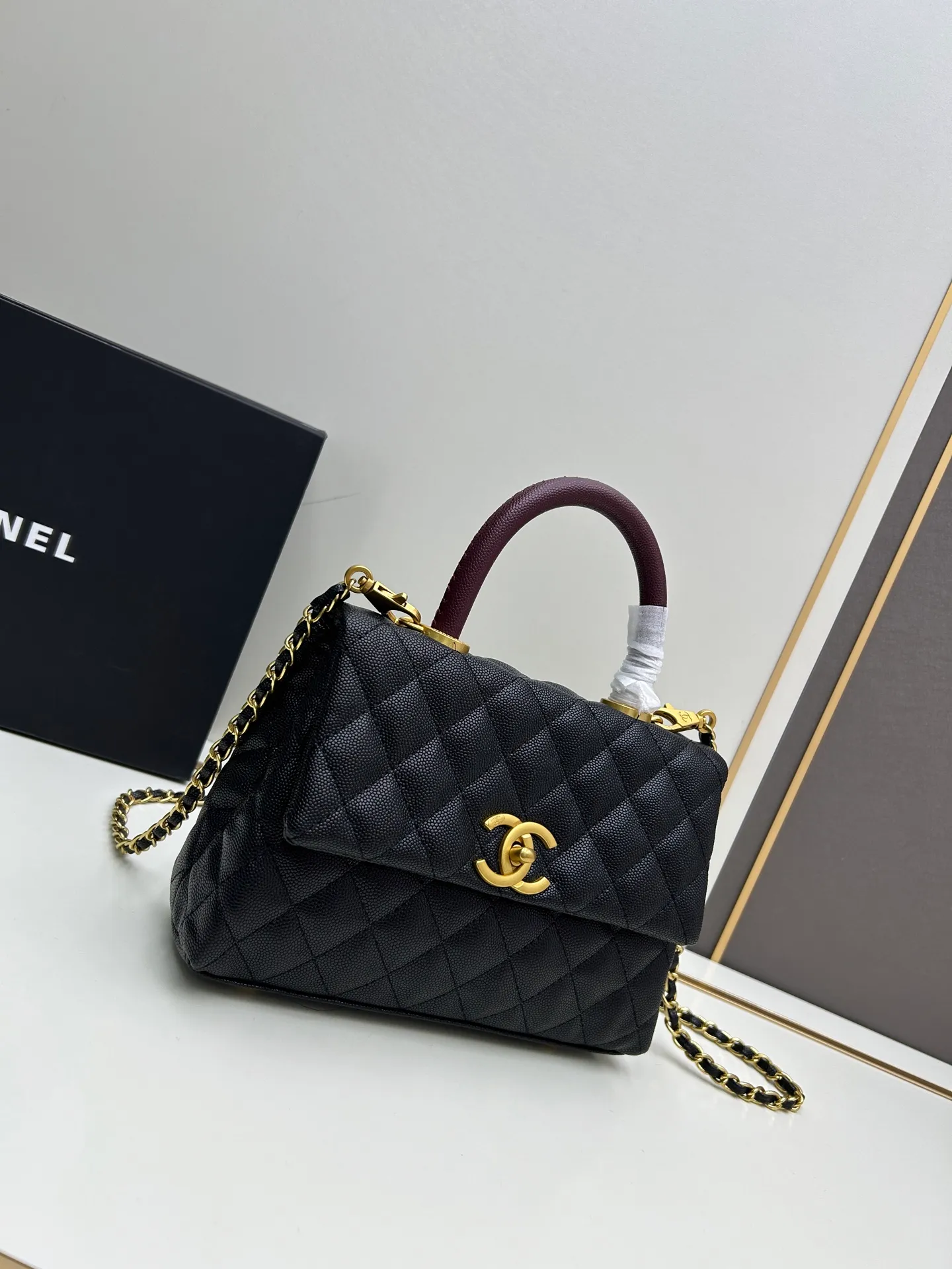 All Categories Chanel Women's Bags (Chanel) Chanel 2402