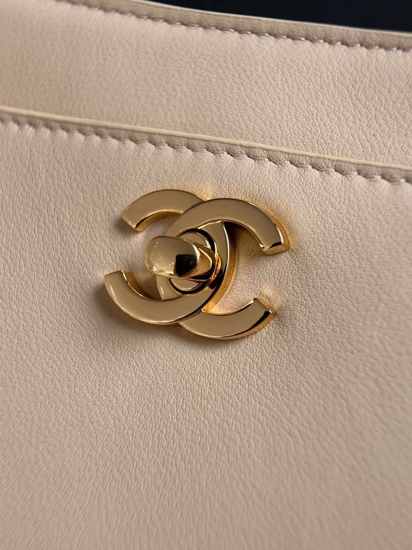 All Categories Chanel Women's Bags 2 (Chanel) Chanel Original Order AS6243