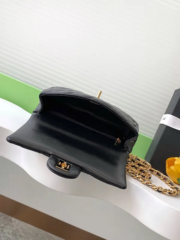 All Categories Chanel Women's Bag 2 (Chanel) Chanel Original AS4023