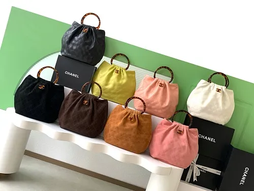 All Categories Chanel Women's Bags 2 (Chanel) Chanel Original AS6010