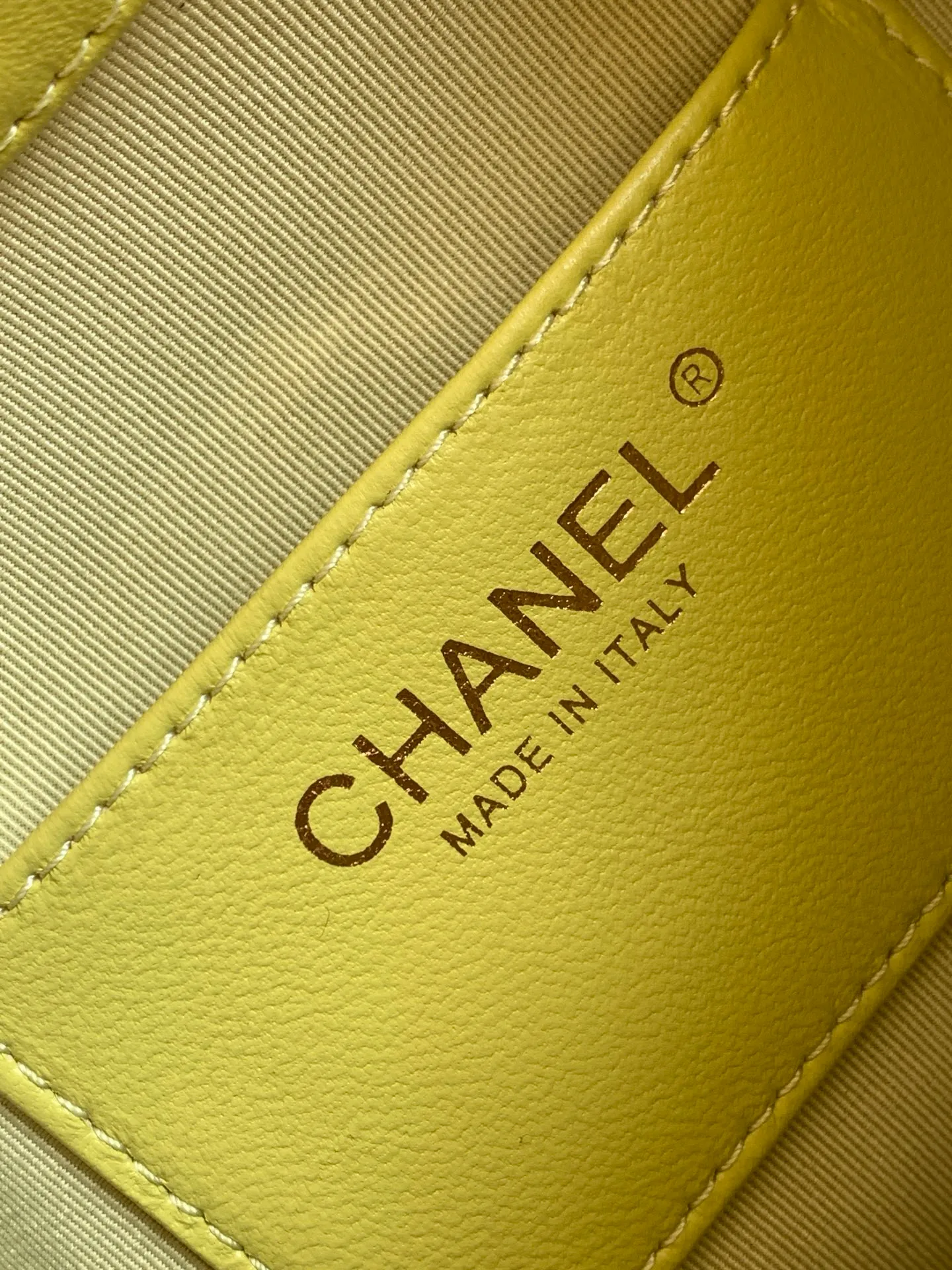 All Categories Chanel Women's Bags 2 (Chanel) Chanel Original AS6010