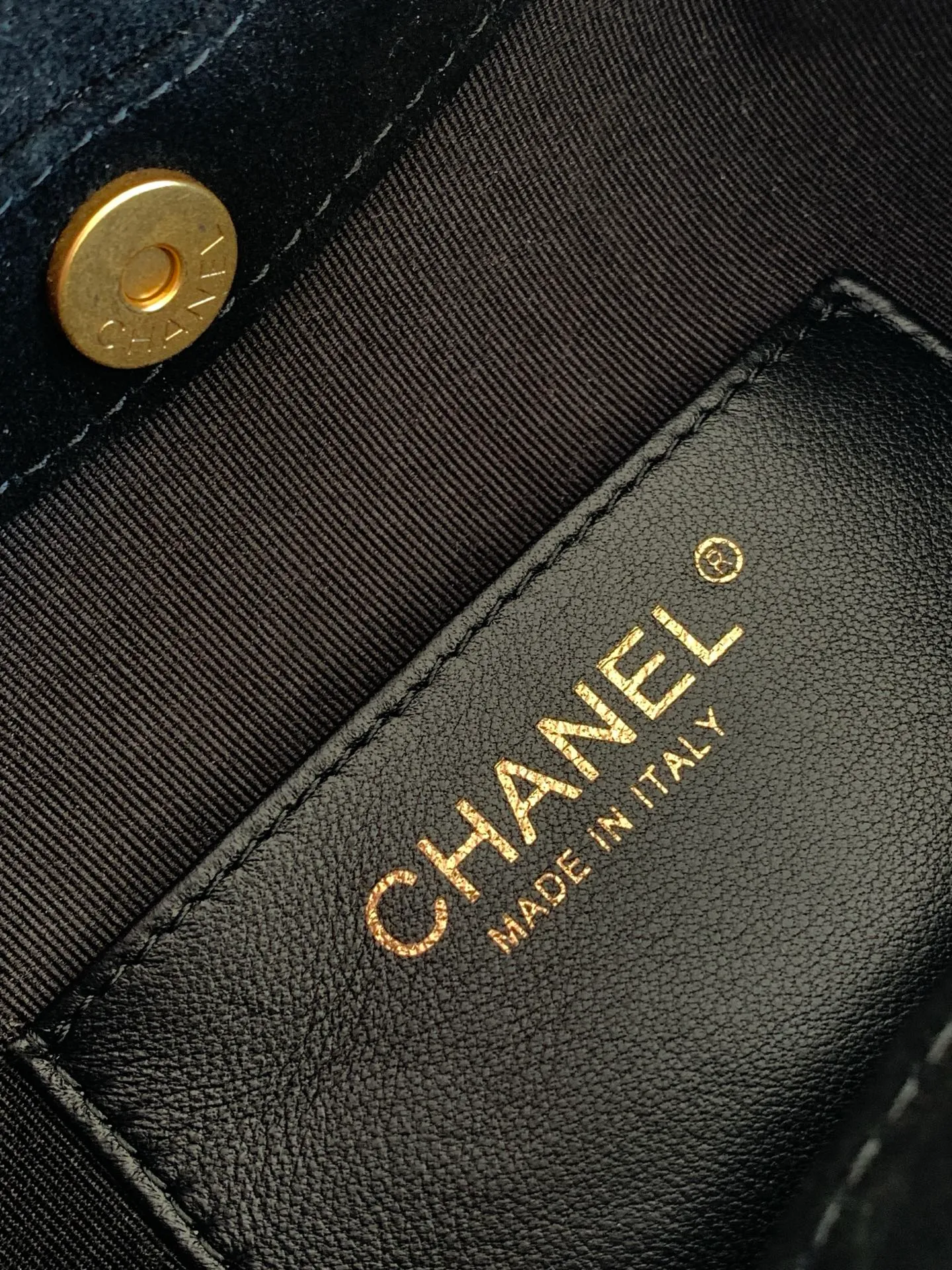 All Categories Chanel Women's Bags 2 (Chanel) Chanel Original AS6010