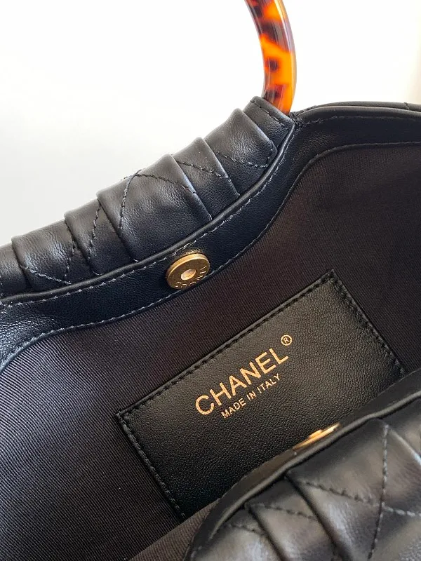 All Categories Chanel Women's Bags 2 (Chanel) Chanel Original AS6010