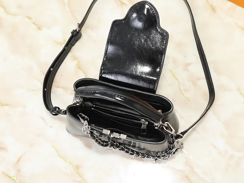 All Categories Chanel Women's Bags (Chanel) Chanel M25492
